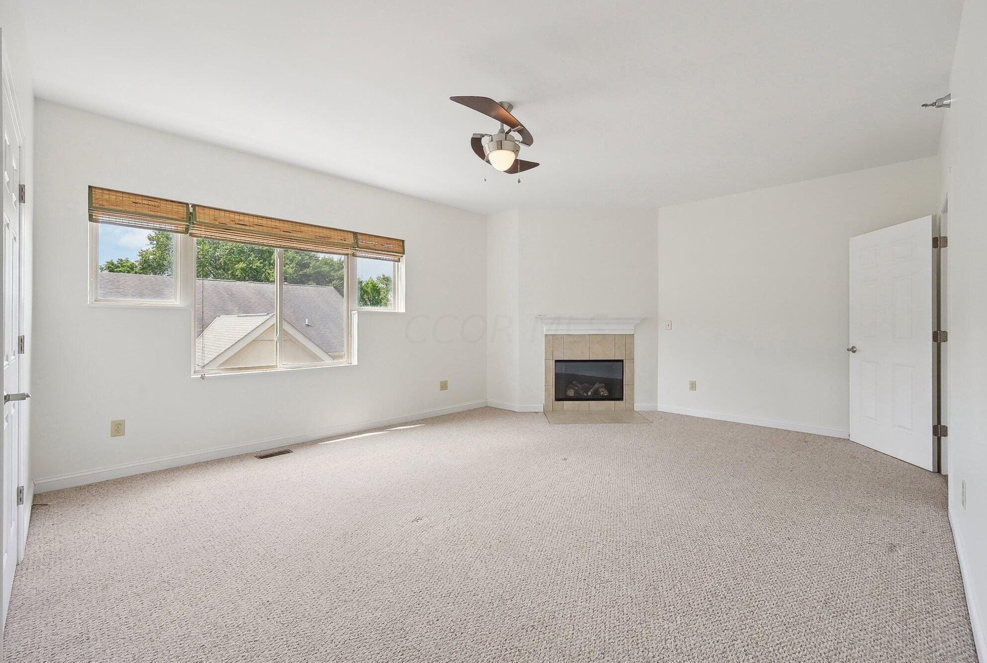 1766 Ridgecliff Rd, Columbus OH 43221-1954 exterior