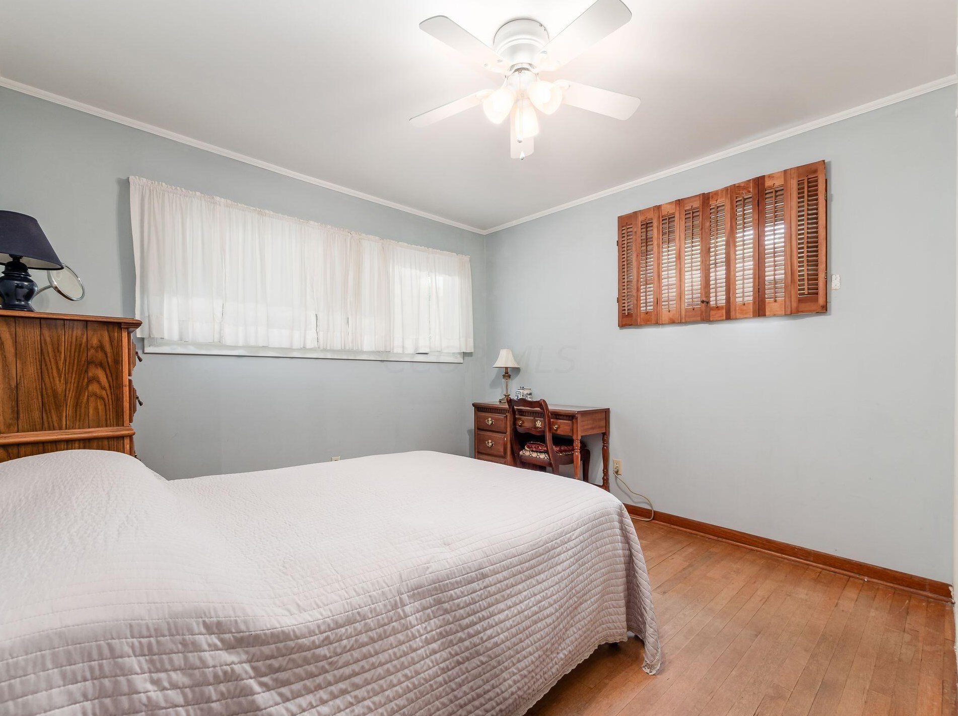 1926 Milden Rd, Columbus OH 43221-1937 exterior