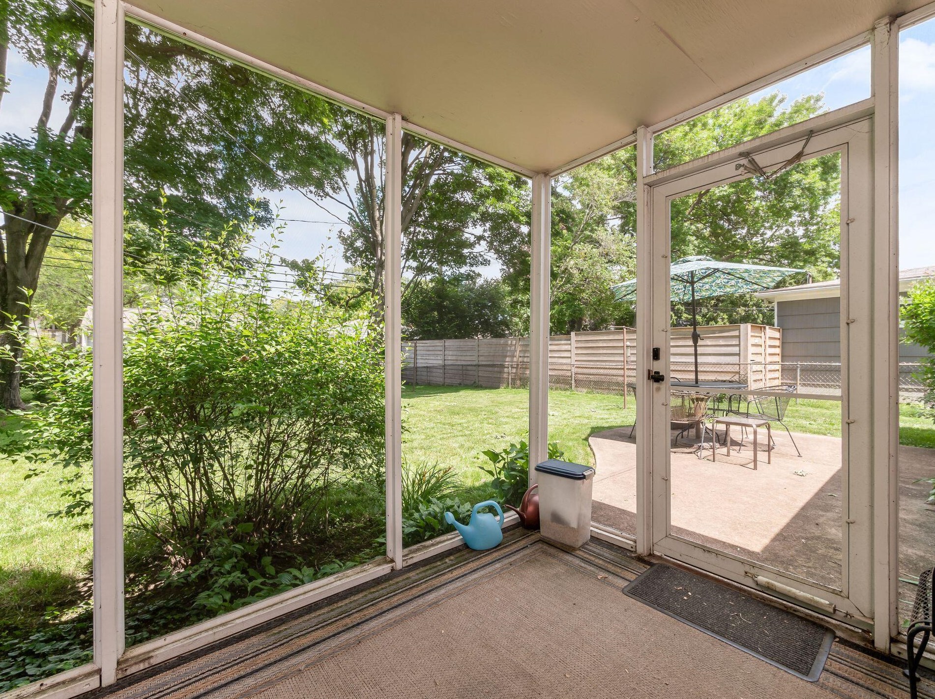 1926 Milden Rd, Columbus OH 43221-1937 exterior