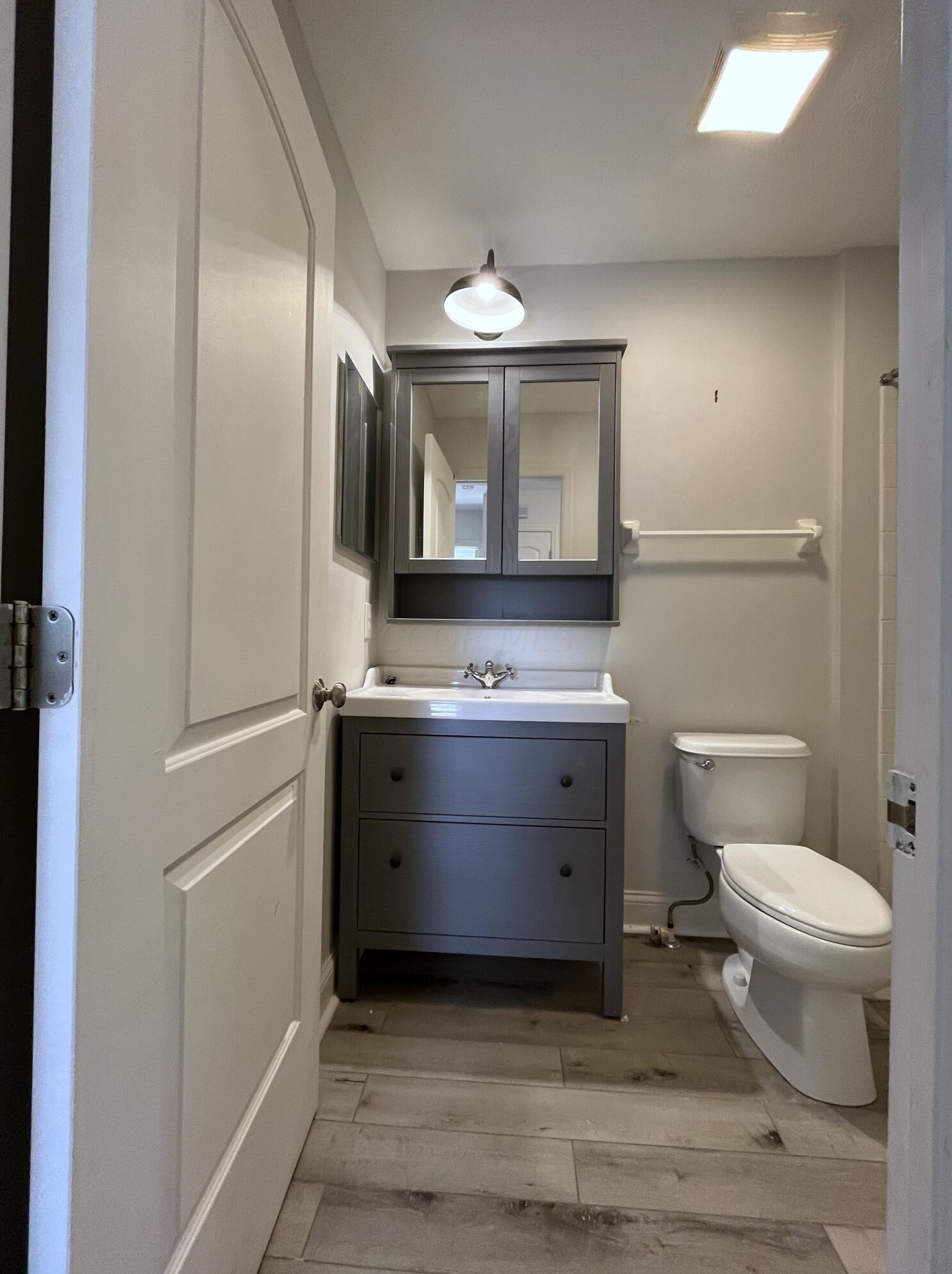 5150 Copper Crk Dr, Dublin OH  43016-7861 exterior