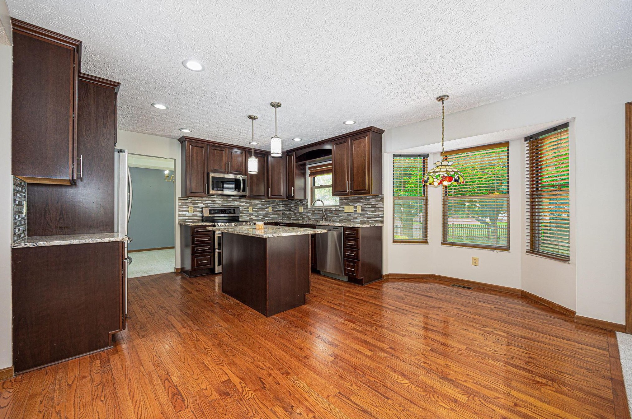 3251 Tollcross Dr, Hilliard OH  43026-7919 exterior