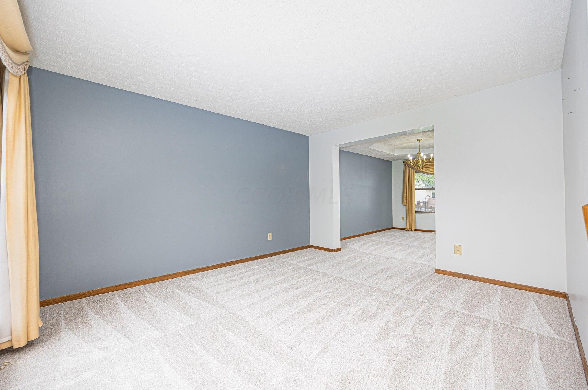 3251 Tollcross Dr, Hilliard OH  43026-7919 exterior