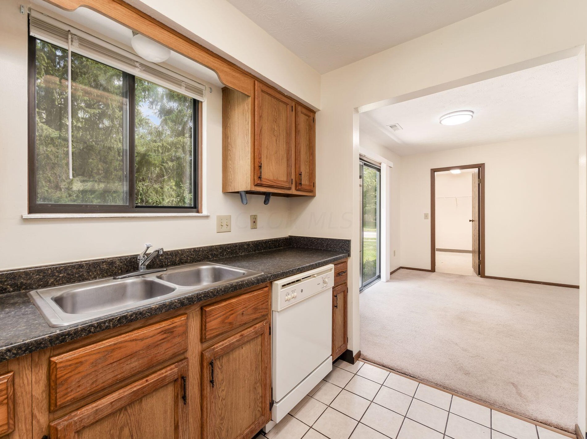 525 Boulder Dr, Delaware OH 43015-2289 exterior