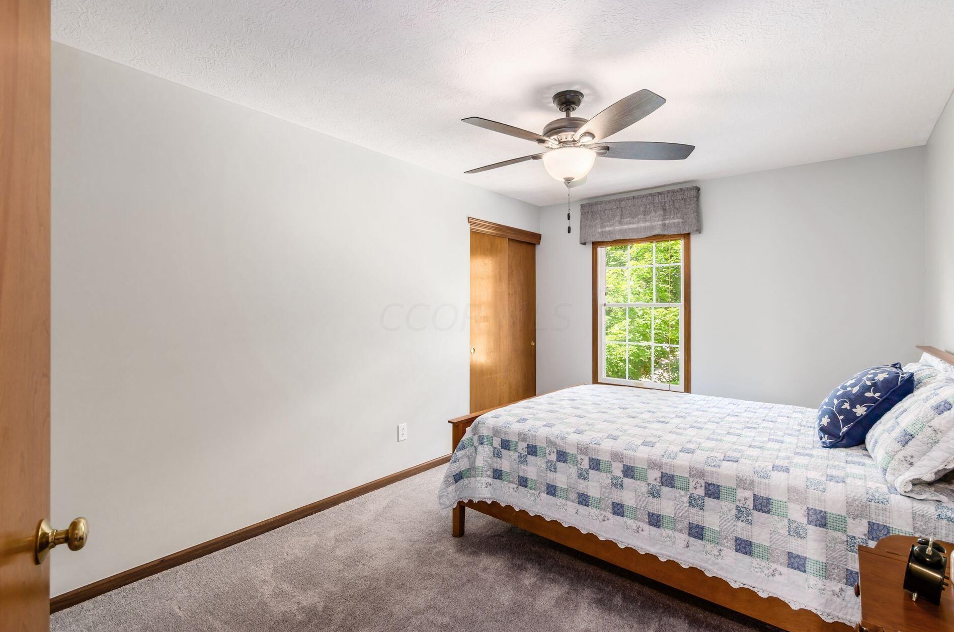 5910 Pne Wild Dr, Westerville OH  43082-9723 exterior