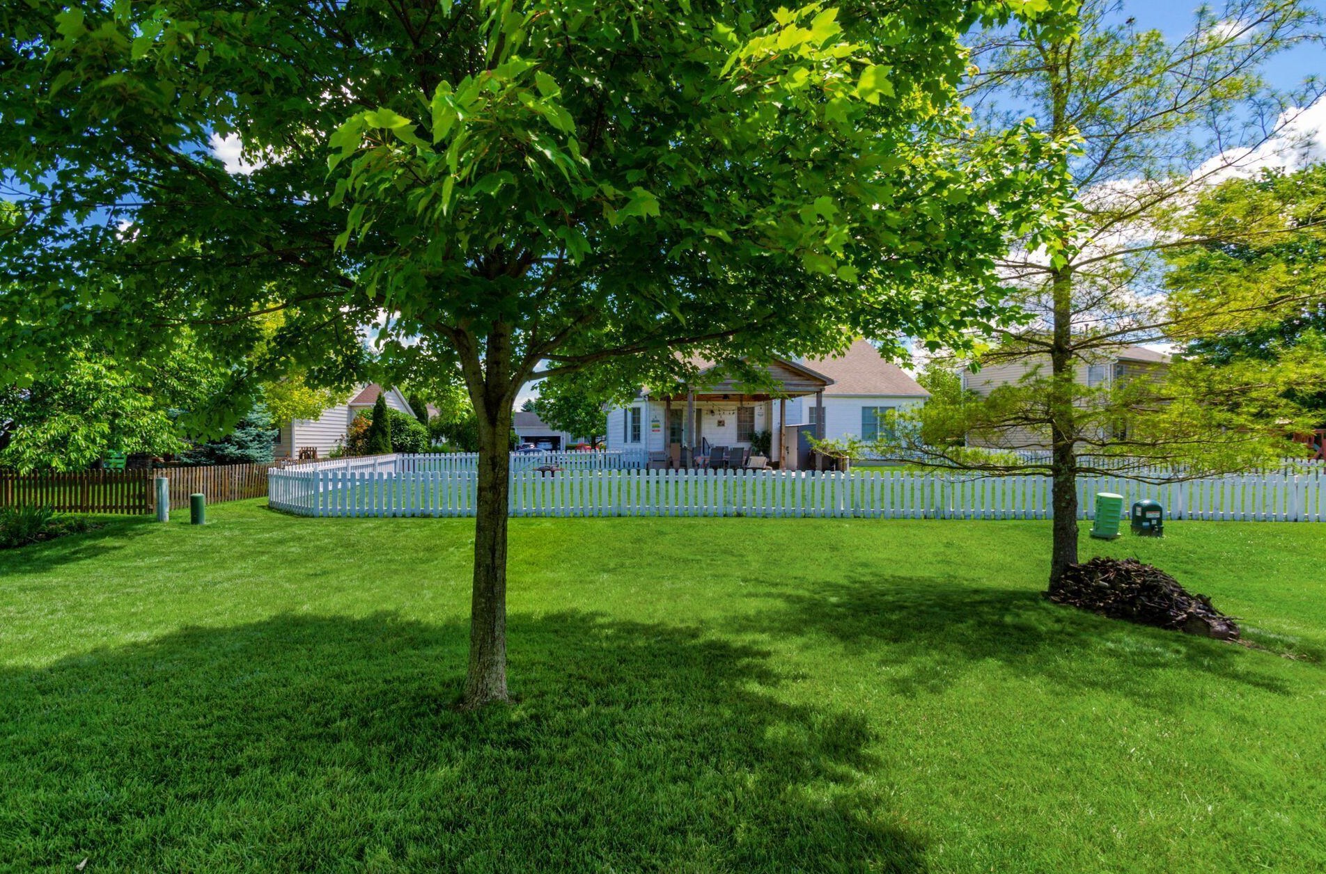 5910 Pne Wild Dr, Westerville OH  43082-9723 exterior