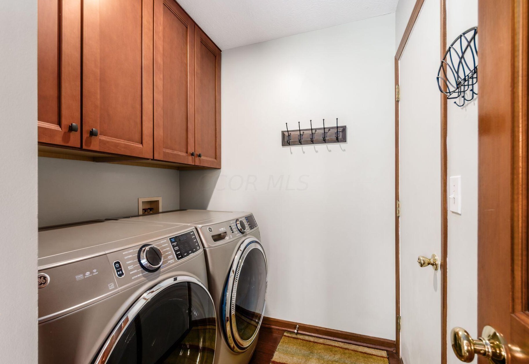 5910 Pne Wild Dr, Westerville OH  43082-9723 exterior