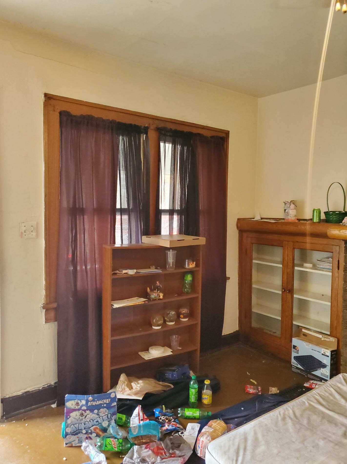 70 Powell Ave, Columbus OH 43204-2617 exterior