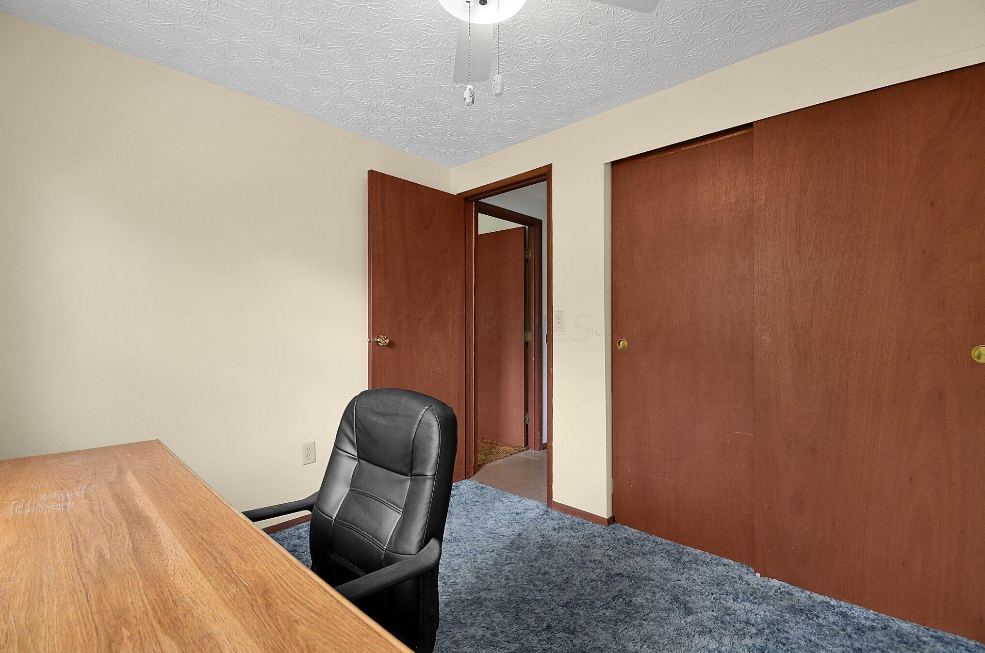 1741 Holw Run Dr, Columbus OH 43223-3413 exterior