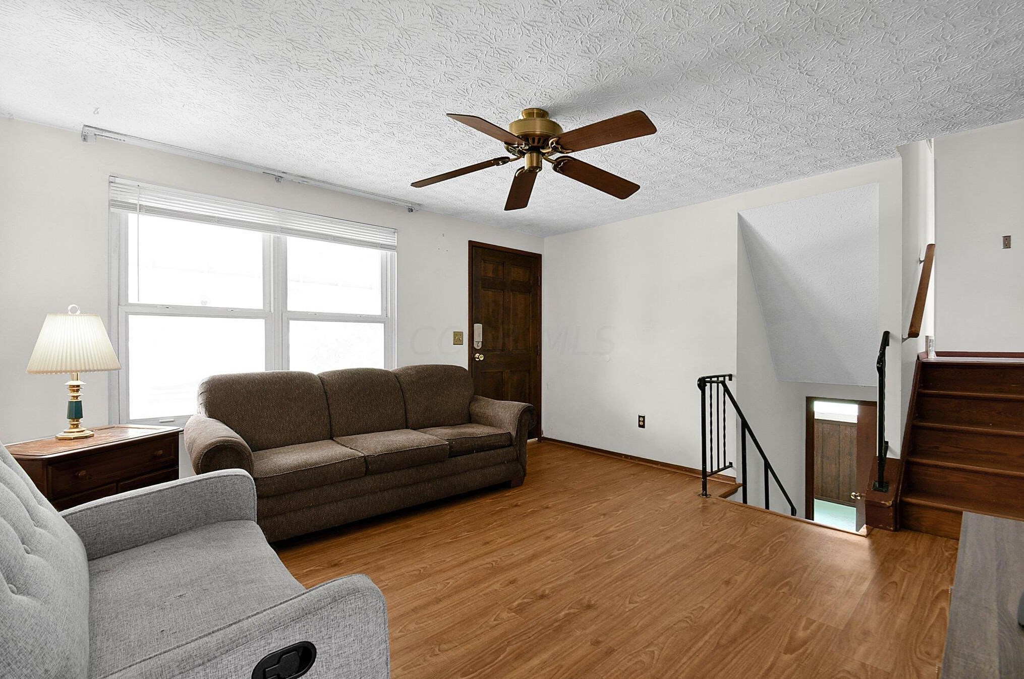 1741 Holw Run Dr, Columbus OH 43223-3413 exterior