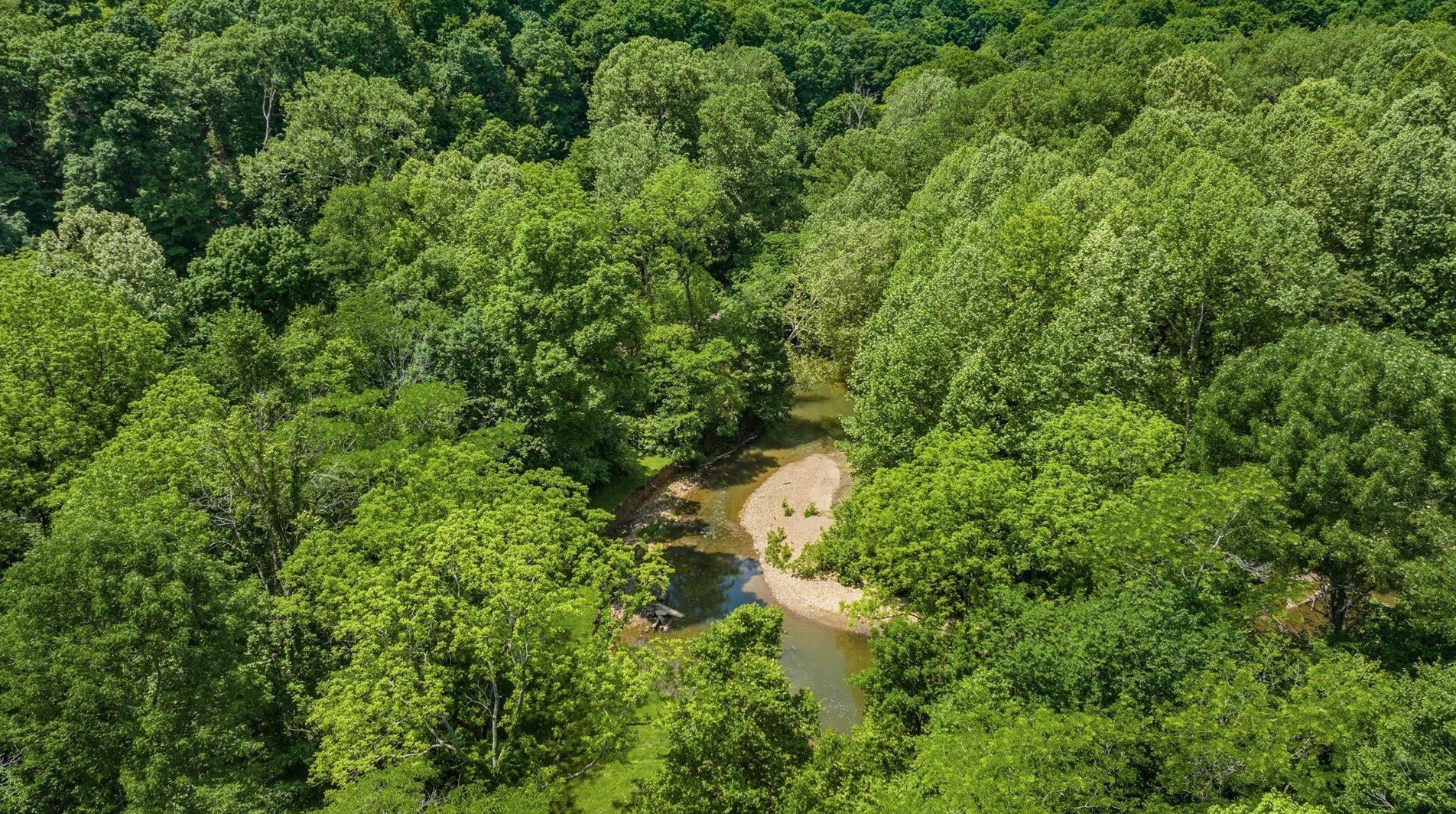 865 Logan Thornville Rd, Hide Away Hills OH  43107-9762 exterior