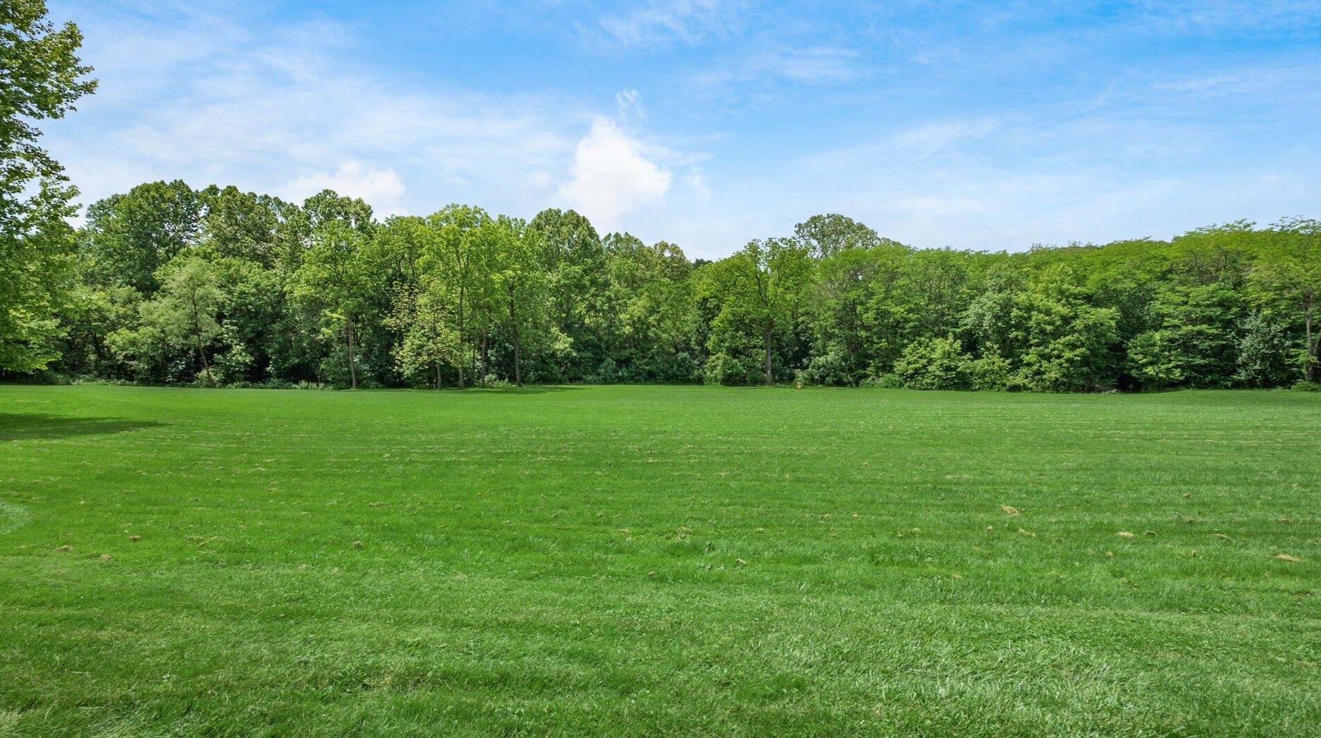 865 Logan Thornville Rd, Hide Away Hills OH  43107-9762 exterior