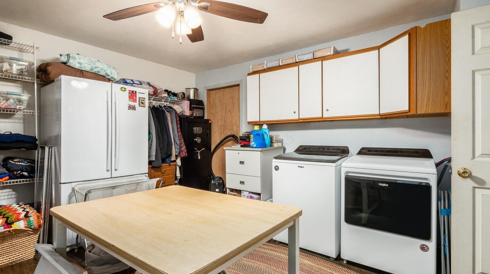 865 Logan Thornville Rd, Hide Away Hills OH  43107-9762 exterior