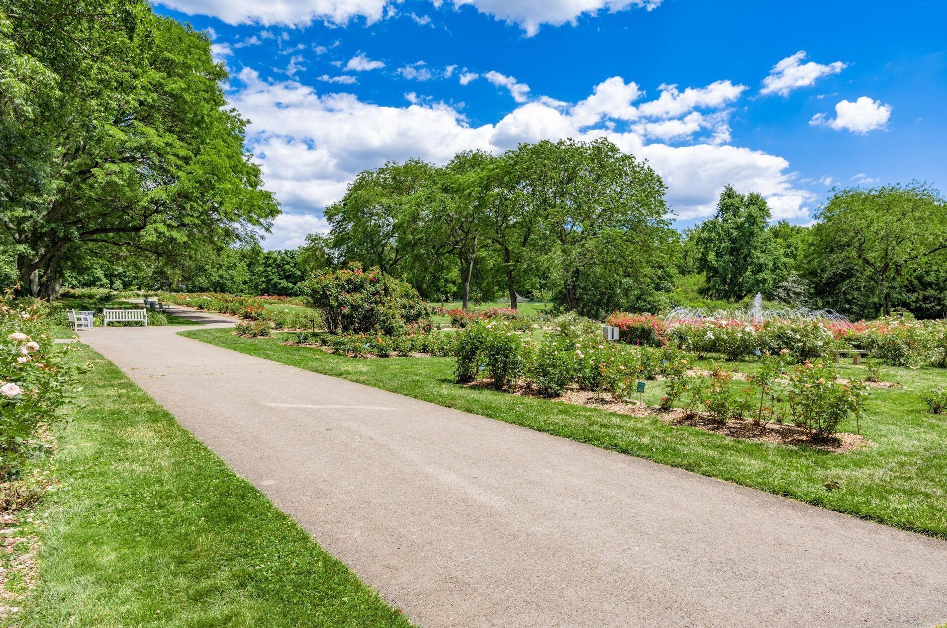 211 Ceramic Dr, Columbus OH 43214-3073 exterior