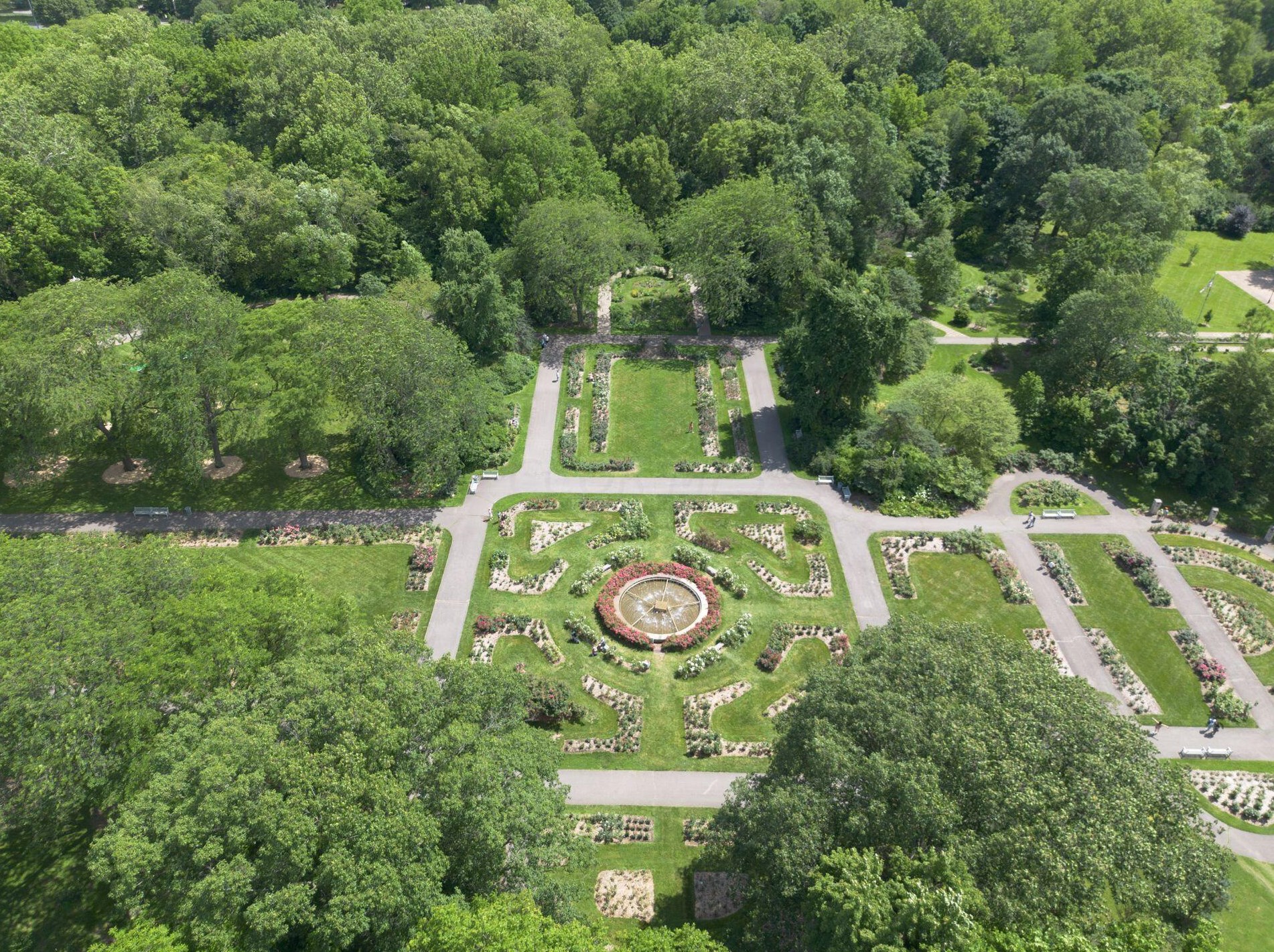 211 Ceramic Dr, Columbus OH 43214-3073 exterior