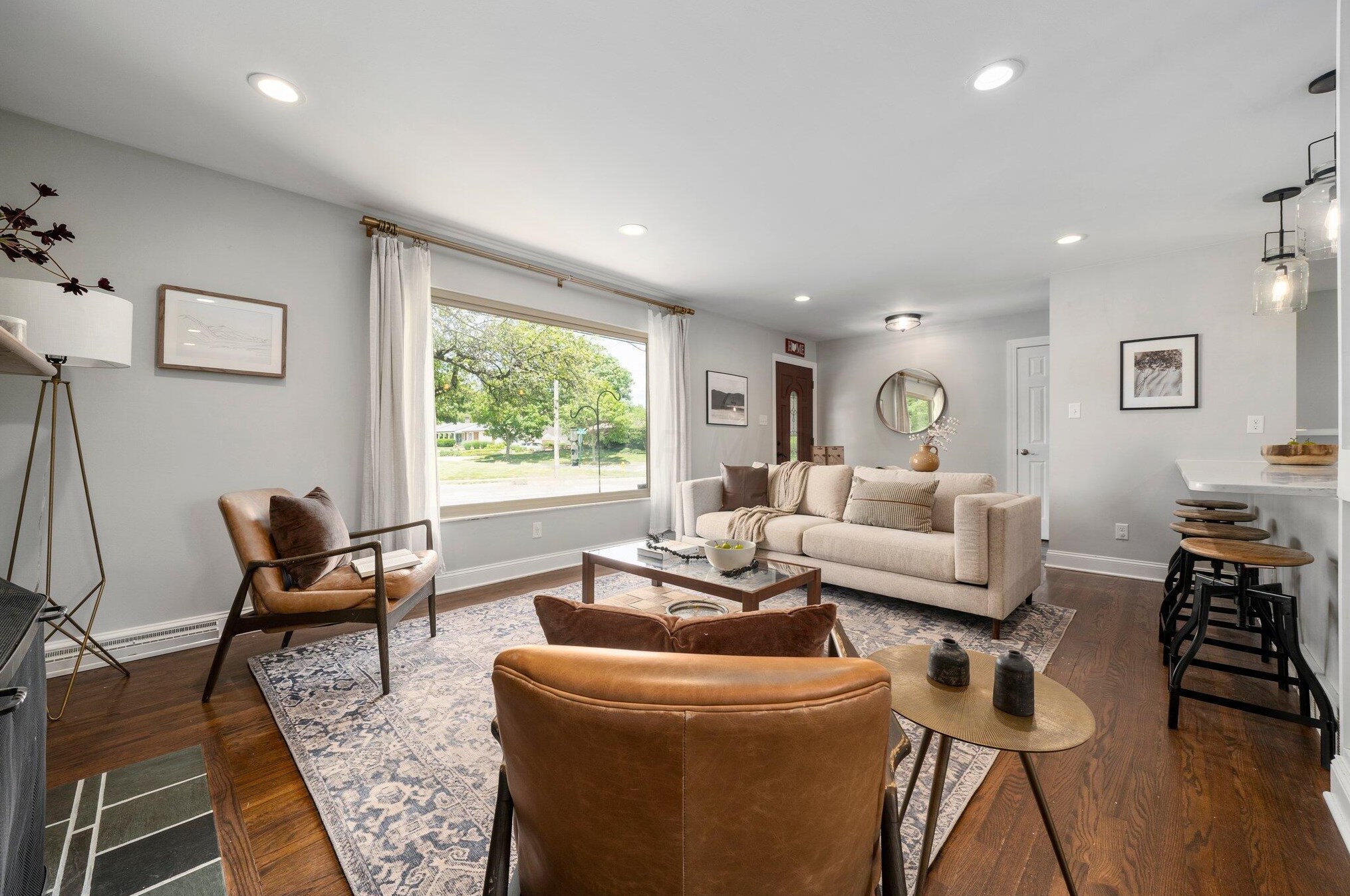 1385 Ridgeview Rd, Columbus OH 43221-2706 exterior