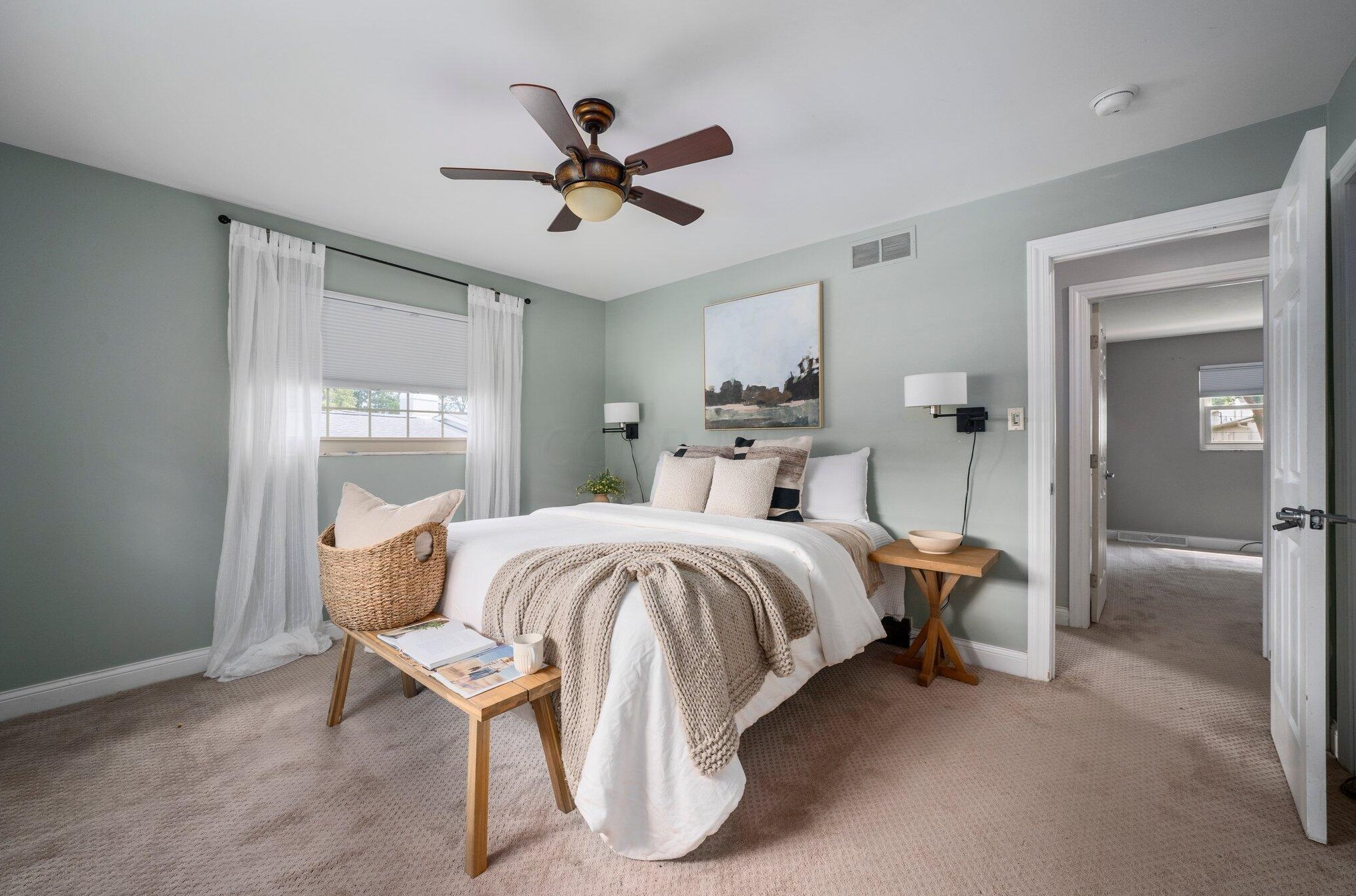 1385 Ridgeview Rd, Columbus OH 43221-2706 exterior