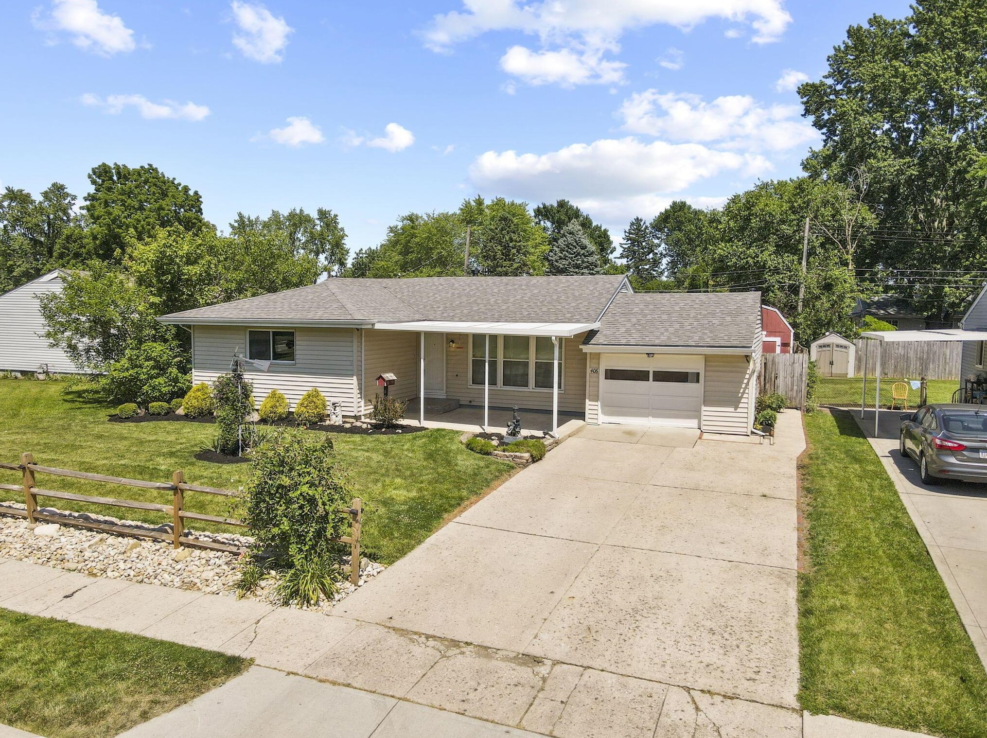 406 Westphal Ave, Columbus OH 43213-1871 exterior