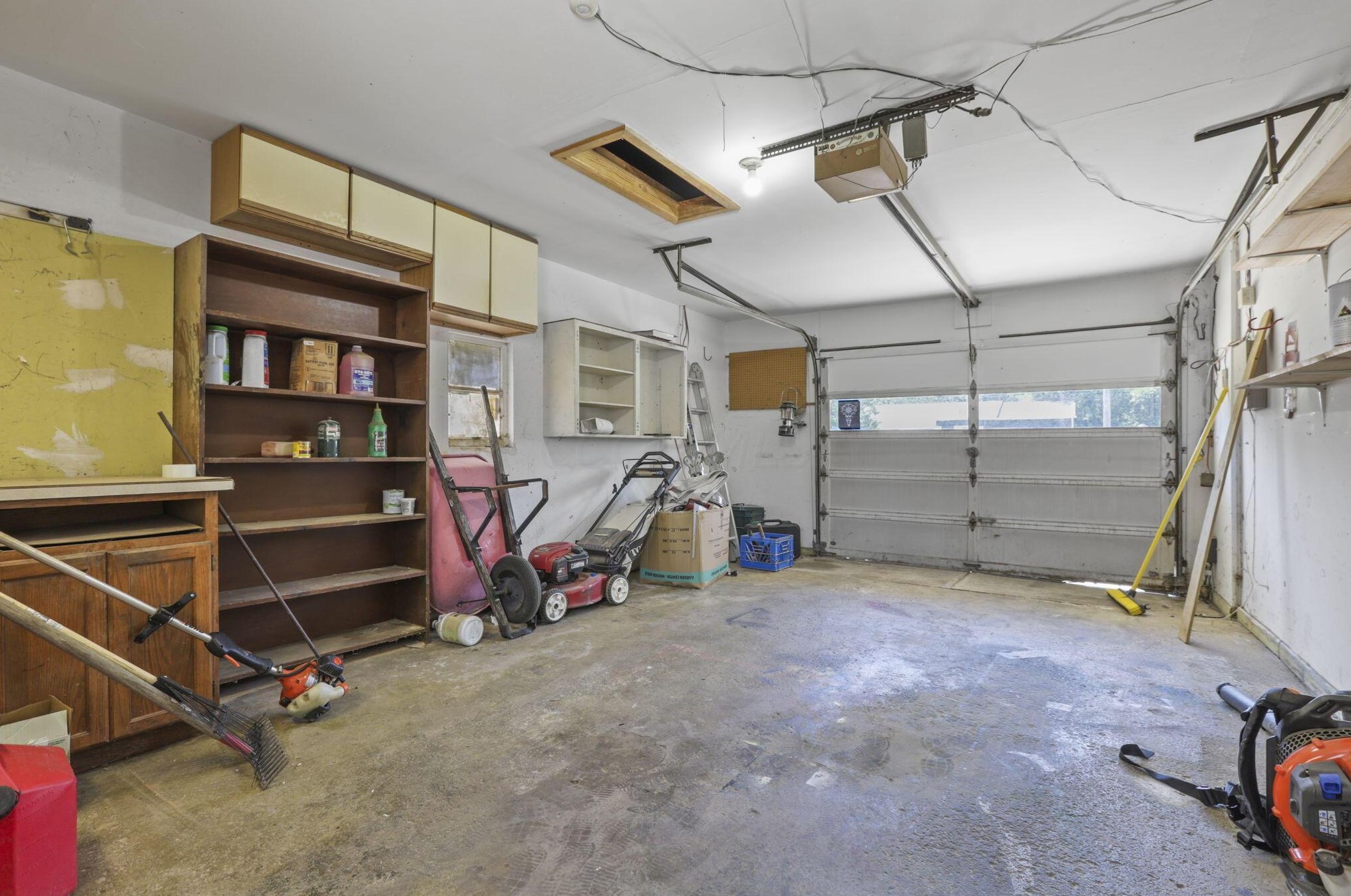 406 Westphal Ave, Columbus OH 43213-1871 exterior