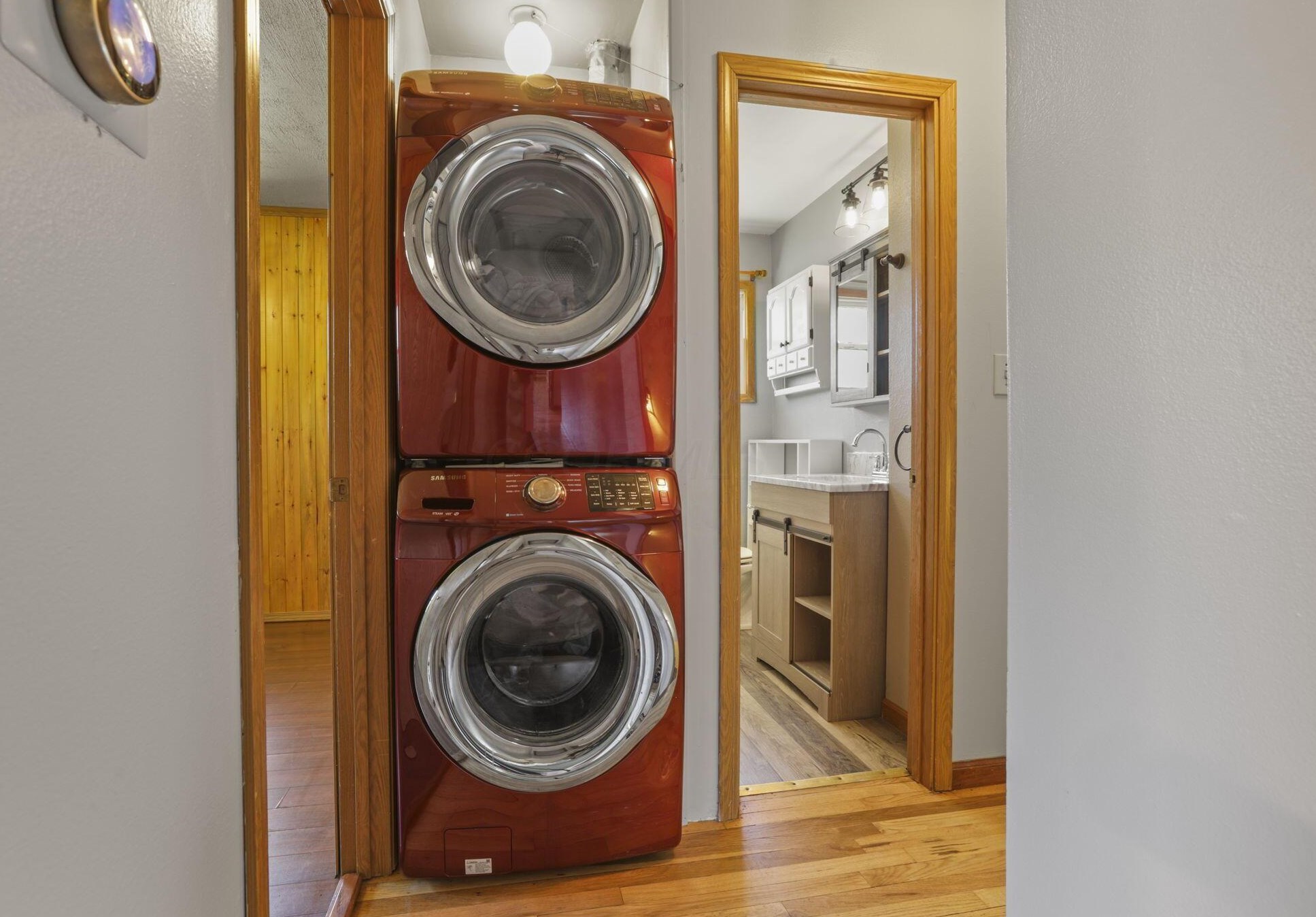 406 Westphal Ave, Columbus OH 43213-1871 exterior