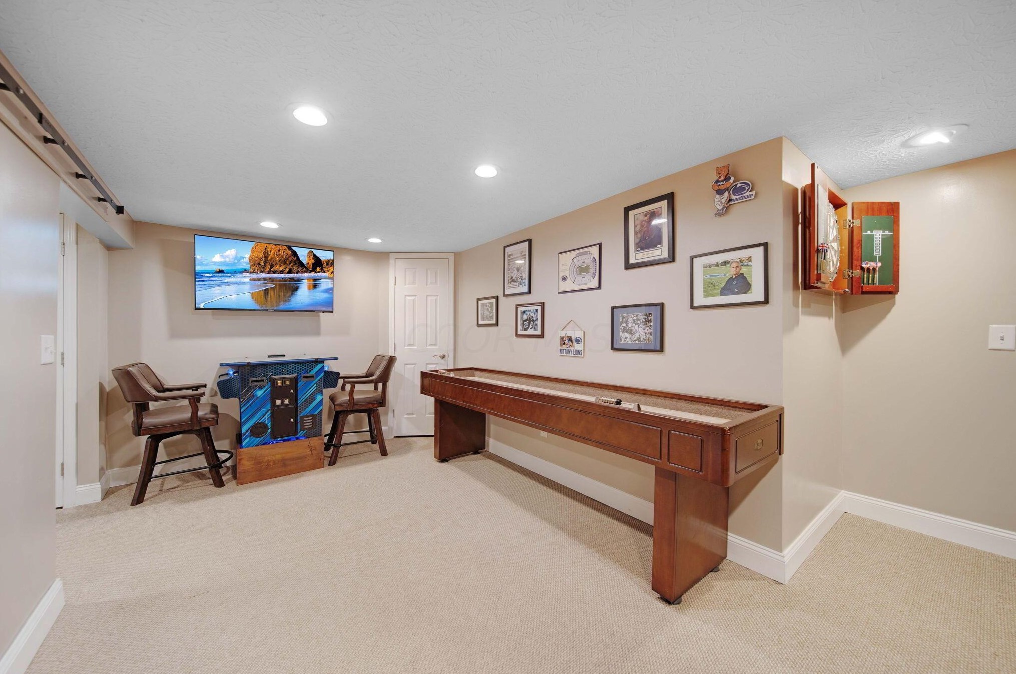 7315 Bride Water Blvd, Columbus OH  43235-4325 exterior