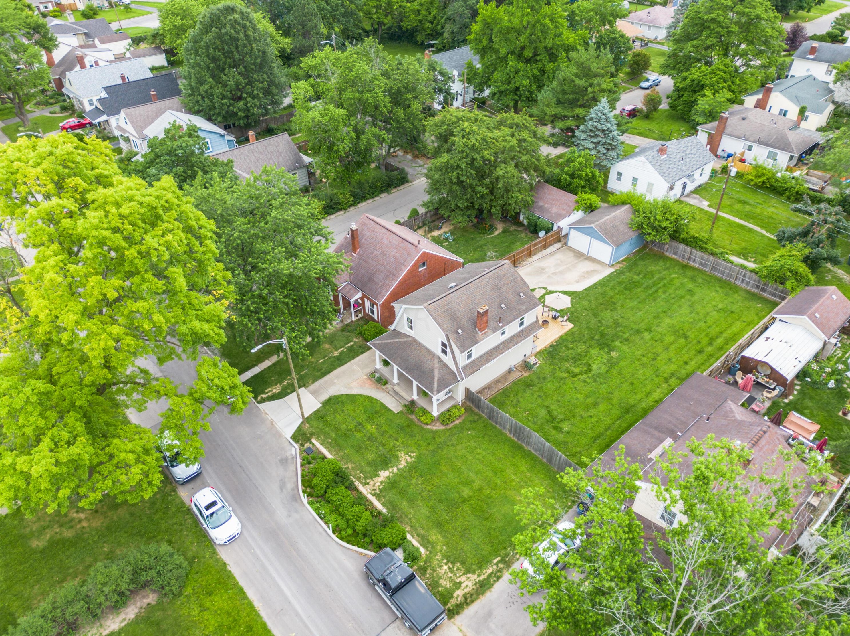 2932 Oaklawn St, Columbus OH  43224-4350 exterior