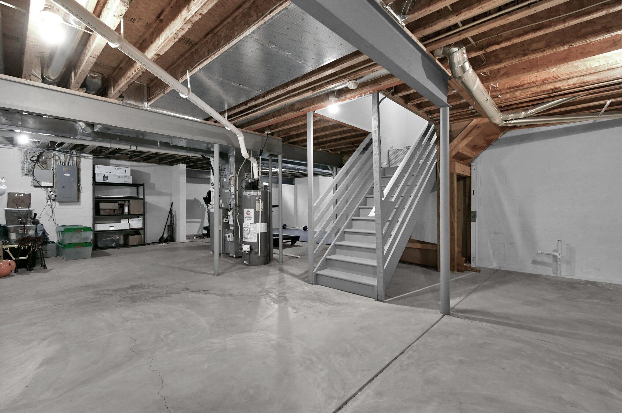 1367 Donahey St, Columbus OH 43235-6704 exterior