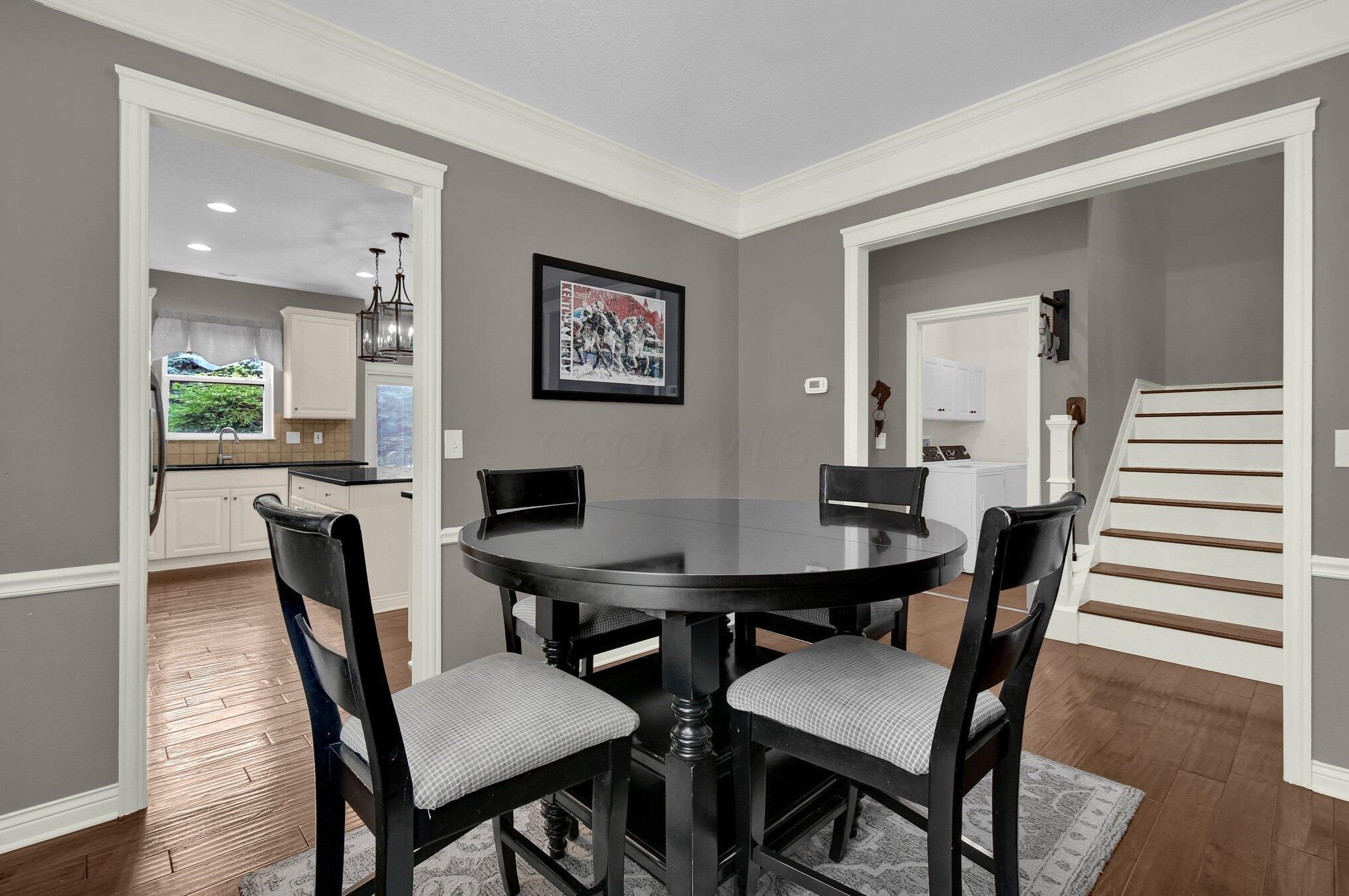 1367 Donahey St, Columbus OH 43235-6704 exterior