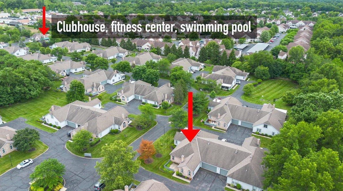 1252 Villa Oaks Ct, Columbus OH exterior