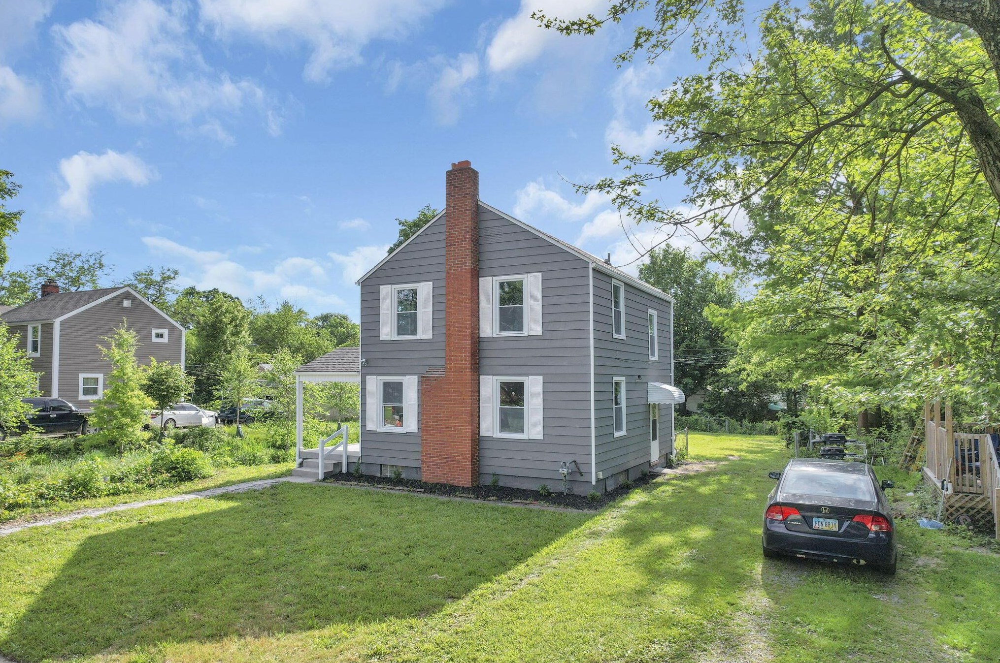 2344 Taylor Ave, Columbus OH  43203-1222 exterior