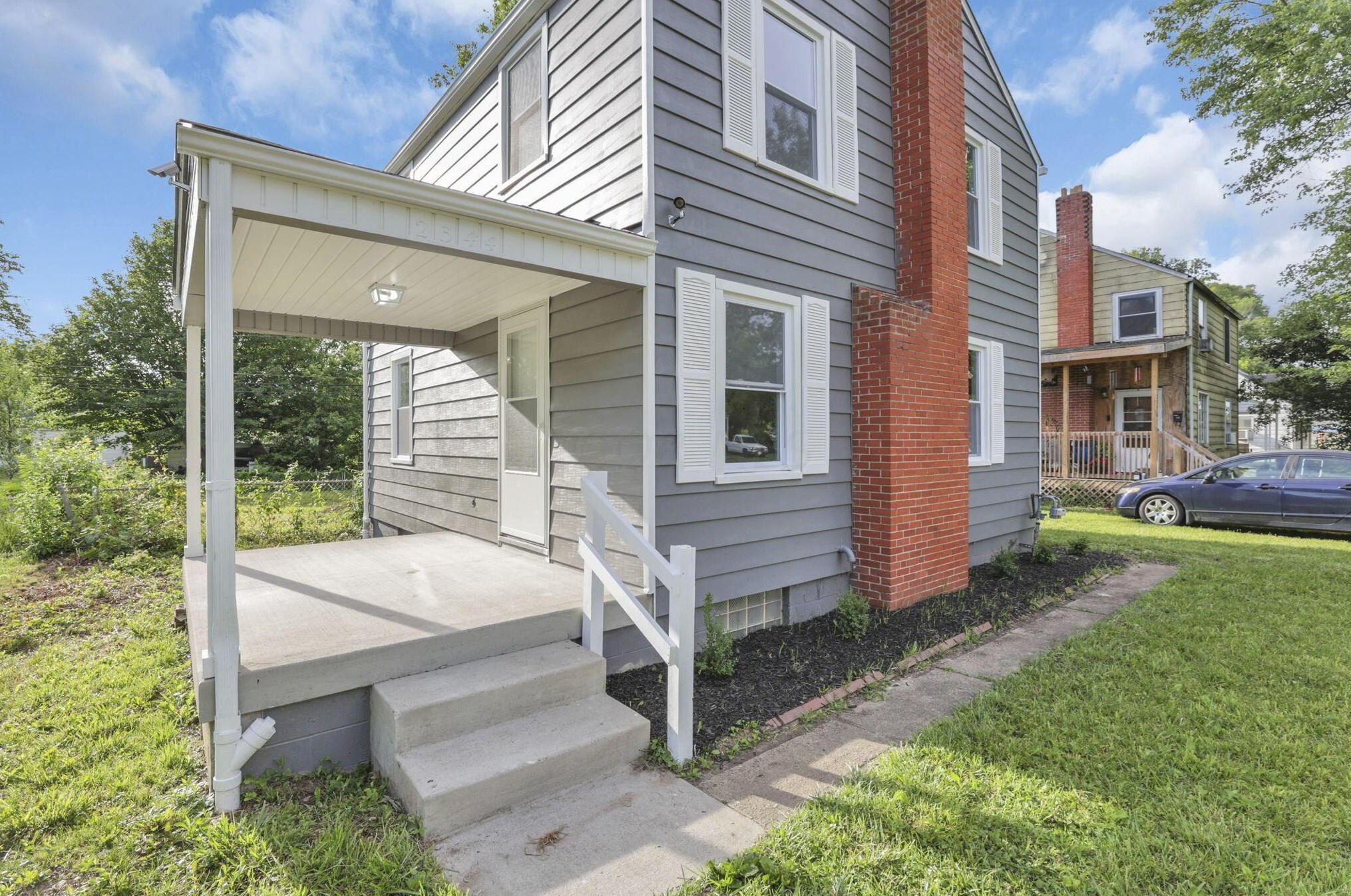 2344 Taylor Ave, Columbus OH  43211-2359 exterior