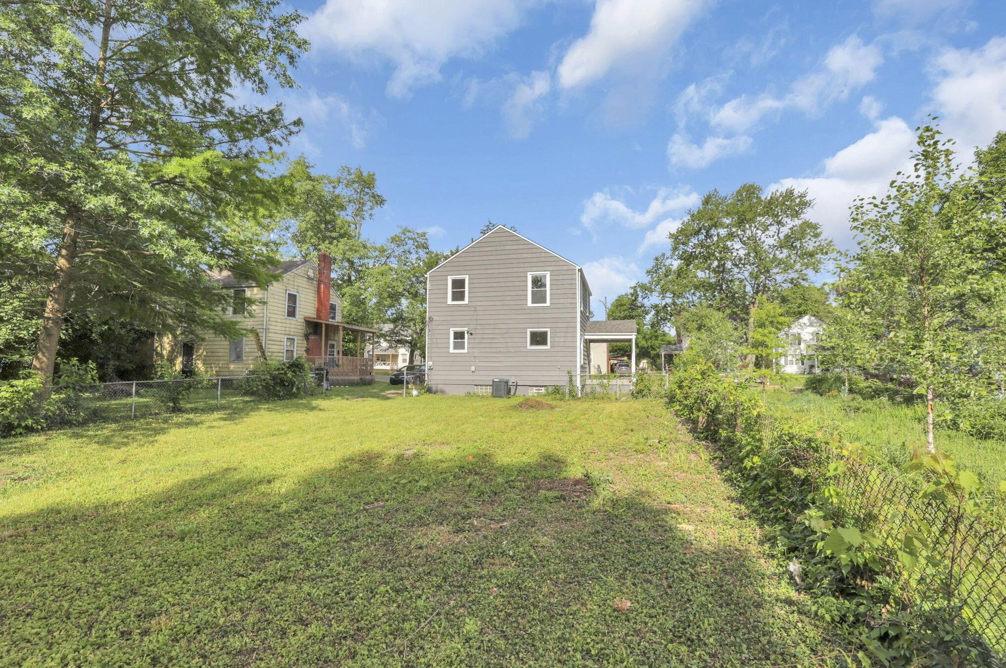 2344 Taylor Ave, Columbus OH  43203-1222 exterior