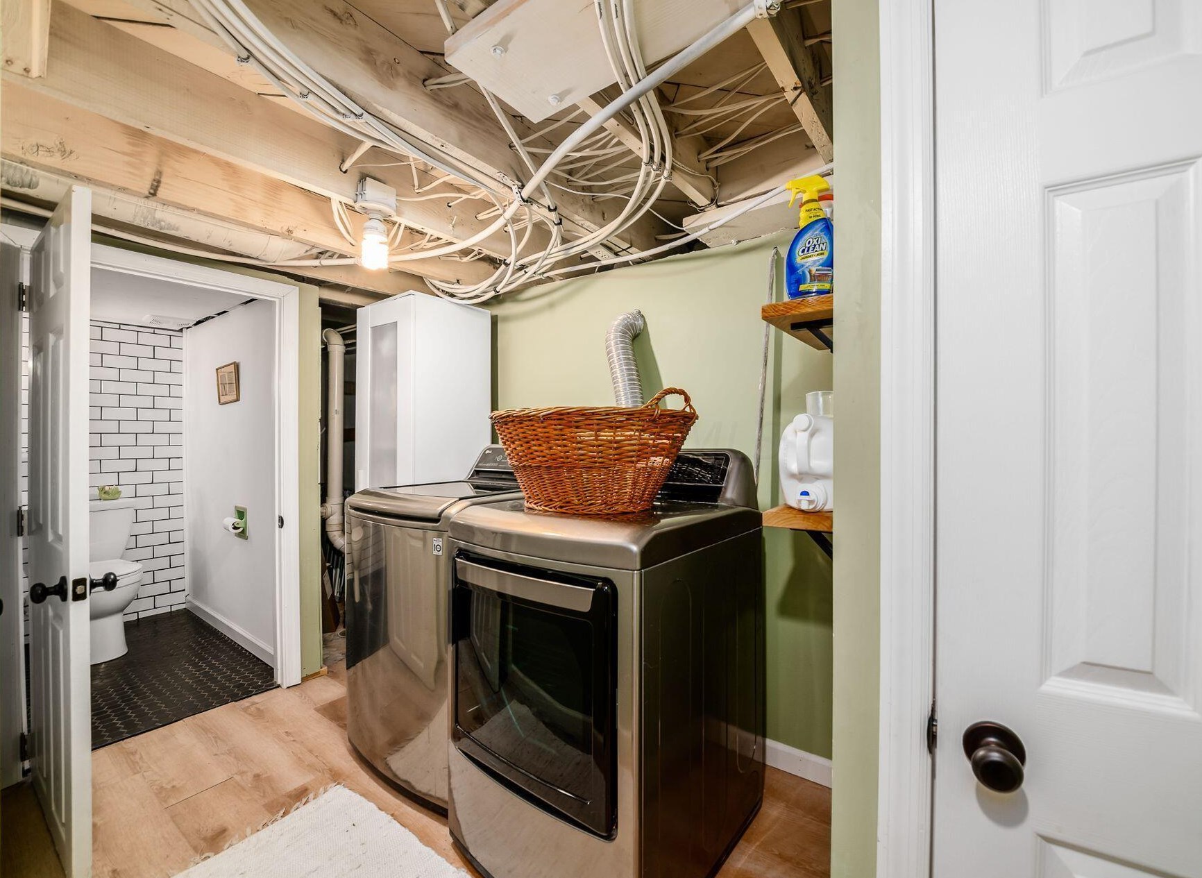 2391 Glenmawr Ave, Columbus OH  43202-3106 exterior