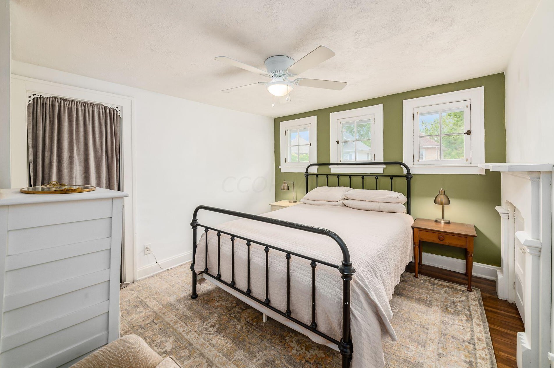 2391 Glenmawr Ave, Columbus OH  43202-3106 exterior