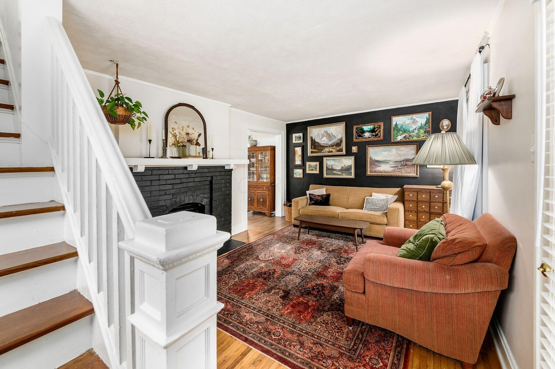 2391 Glenmawr Ave, Columbus OH  43202-3106 exterior