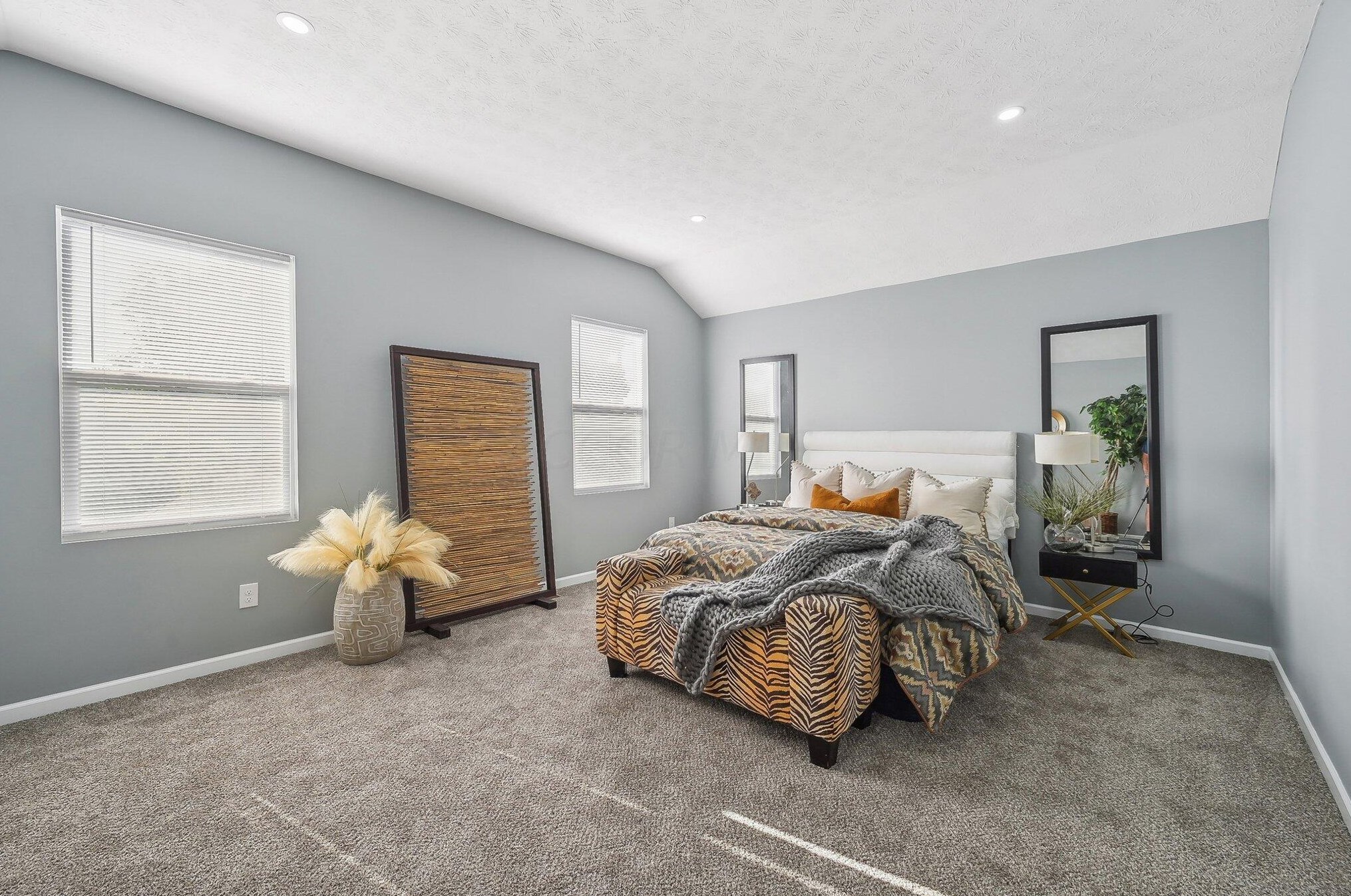 1032 Seymour Ave, Columbus OH 43206-1839 exterior