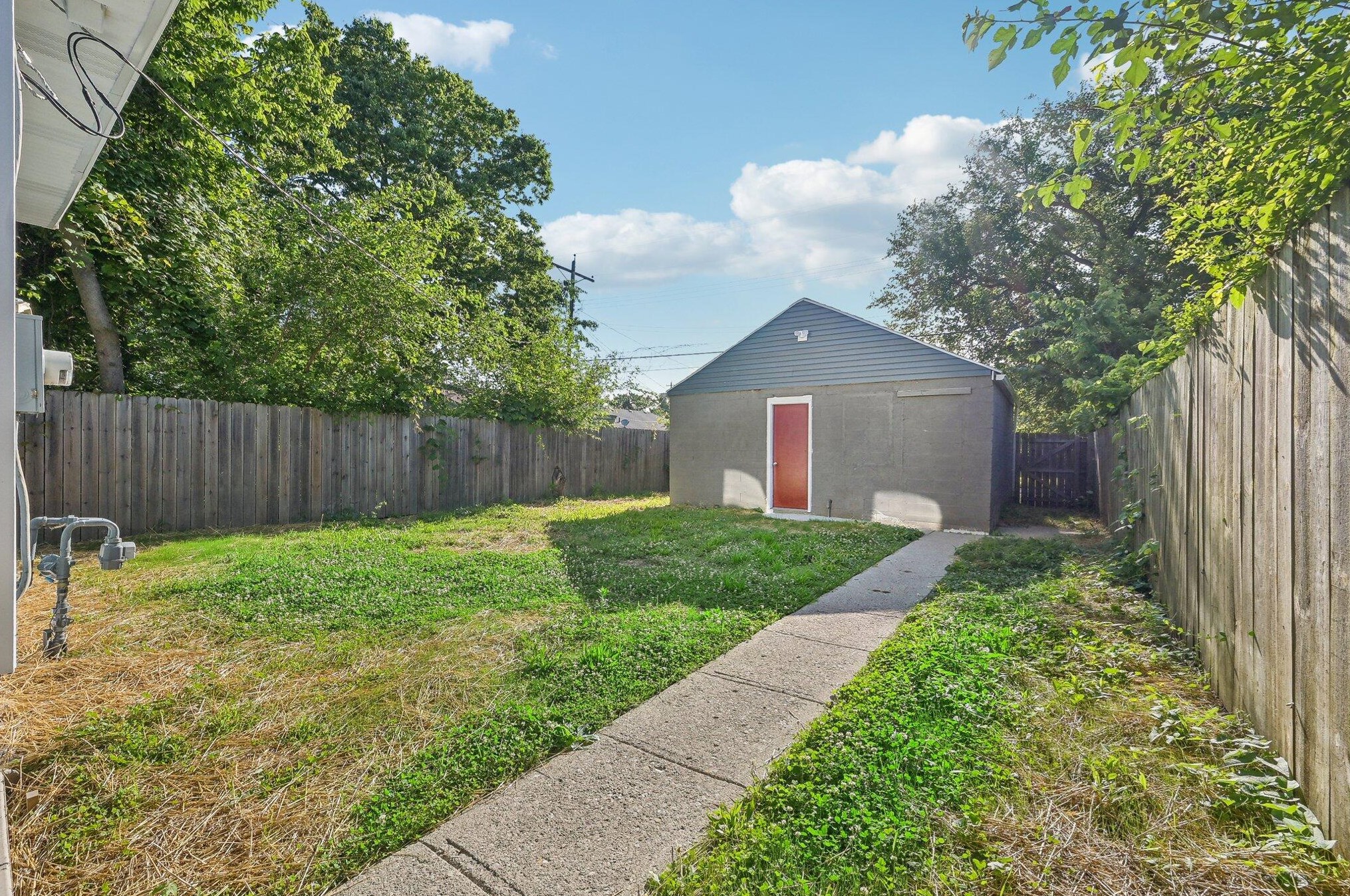 1032 Seymour Ave, Columbus OH 43206-1839 exterior