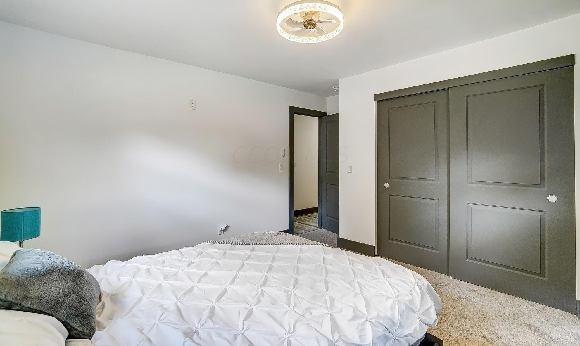 1380 Devonhurst Dr, Columbus OH 43232-1524 exterior