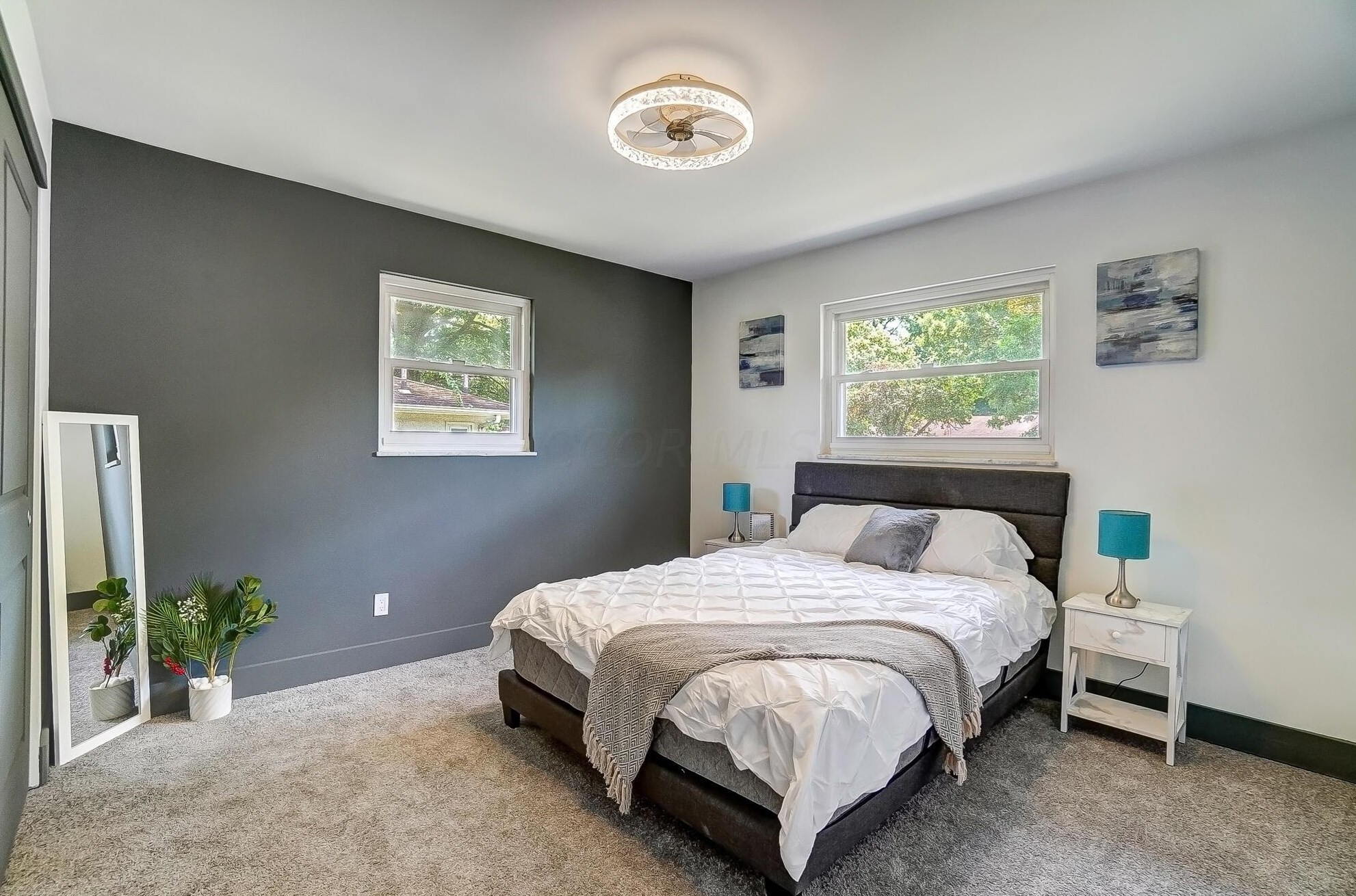 1380 Devonhurst Dr, Columbus OH 43232-1524 exterior