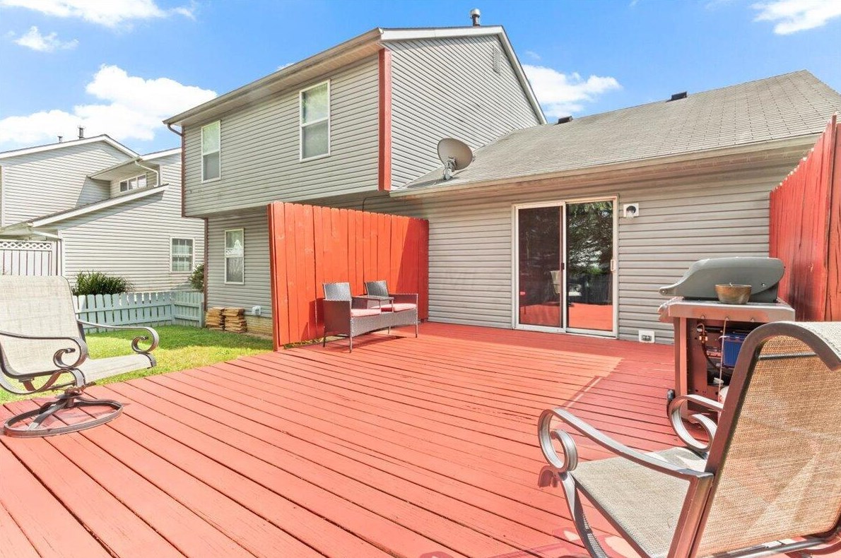 488 Courtright Dr, Pickerington OH  43147-1500 exterior