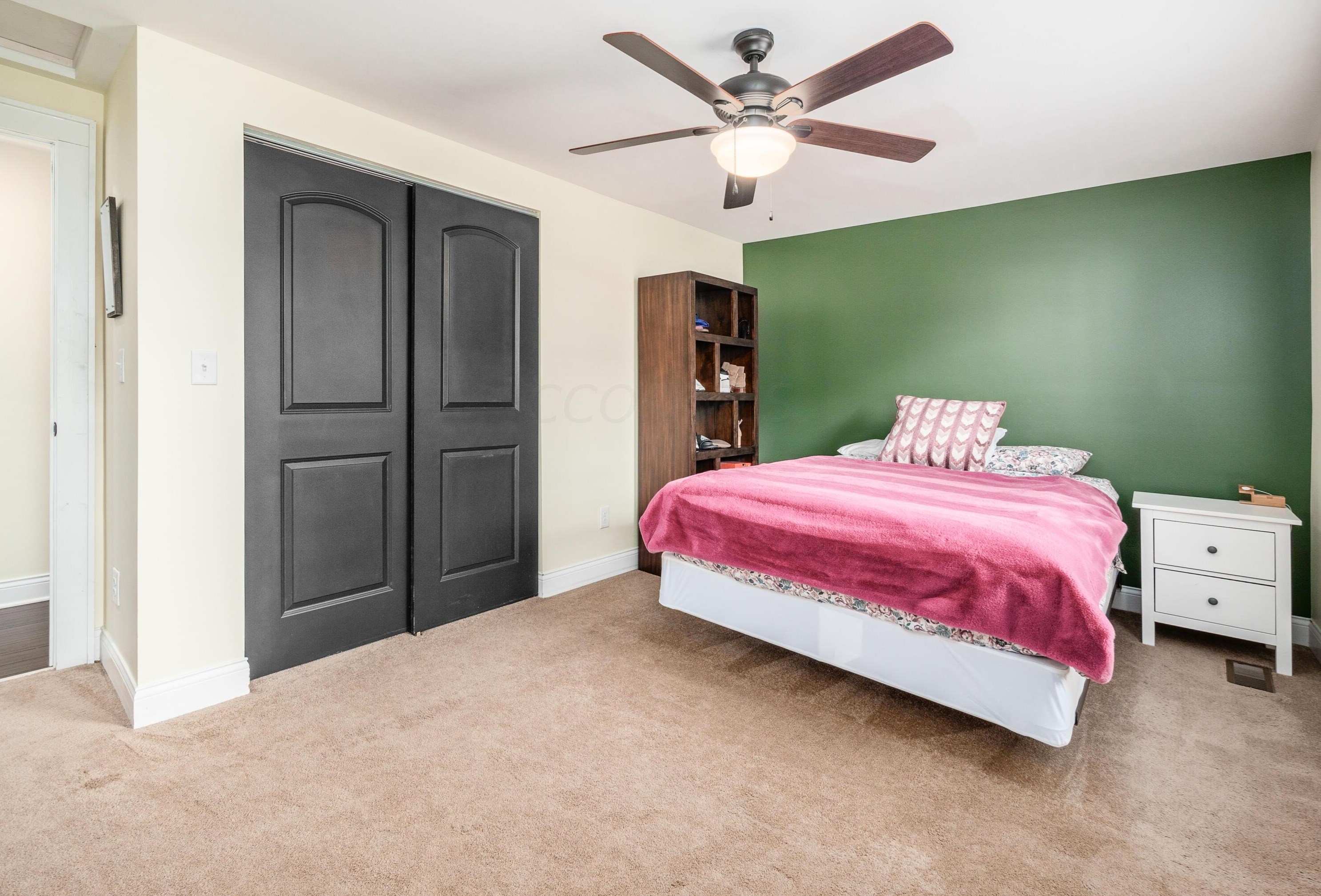 599 Columbus St, Columbus OH 43206-1594 exterior