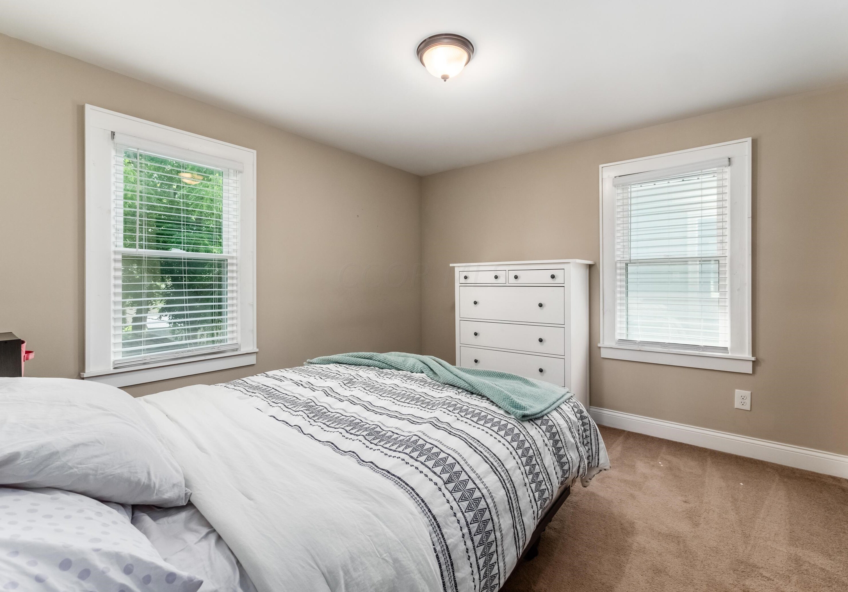 599 Columbus St, Columbus OH 43206-1594 exterior