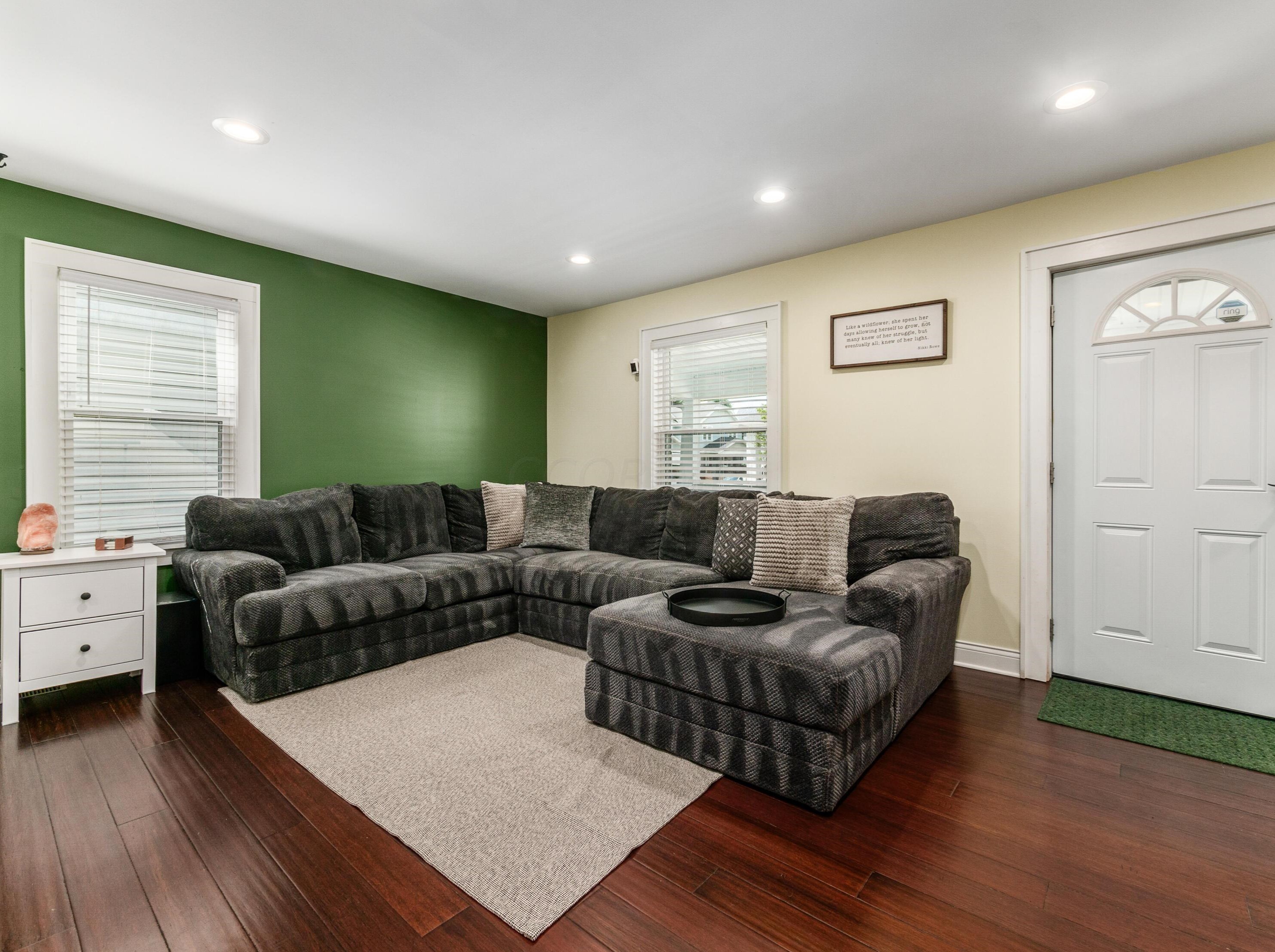 599 Columbus St, Columbus OH 43206-1594 exterior