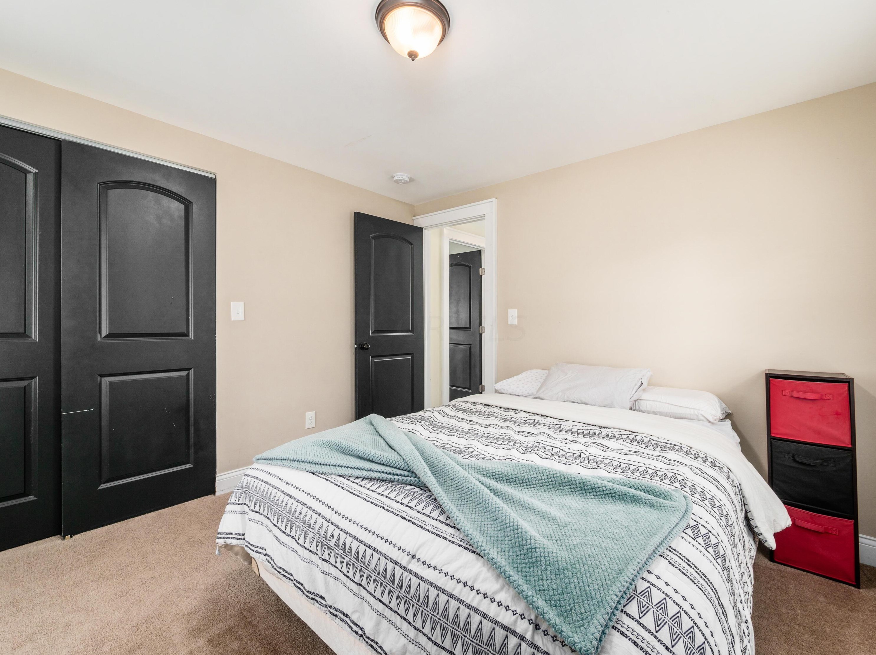 599 Columbus St, Columbus OH 43206-1594 exterior