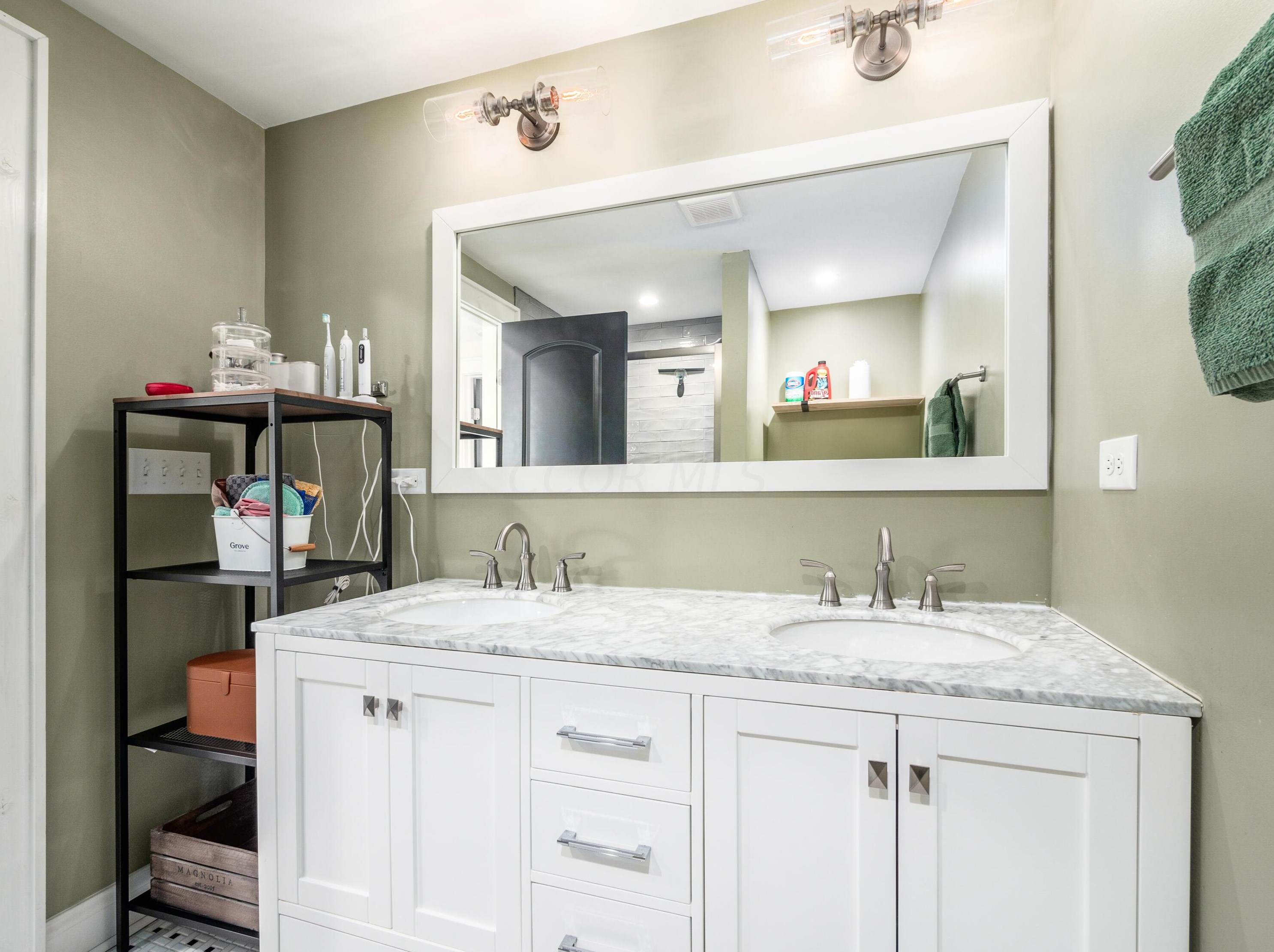 599 Columbus St, Columbus OH 43206-1594 exterior