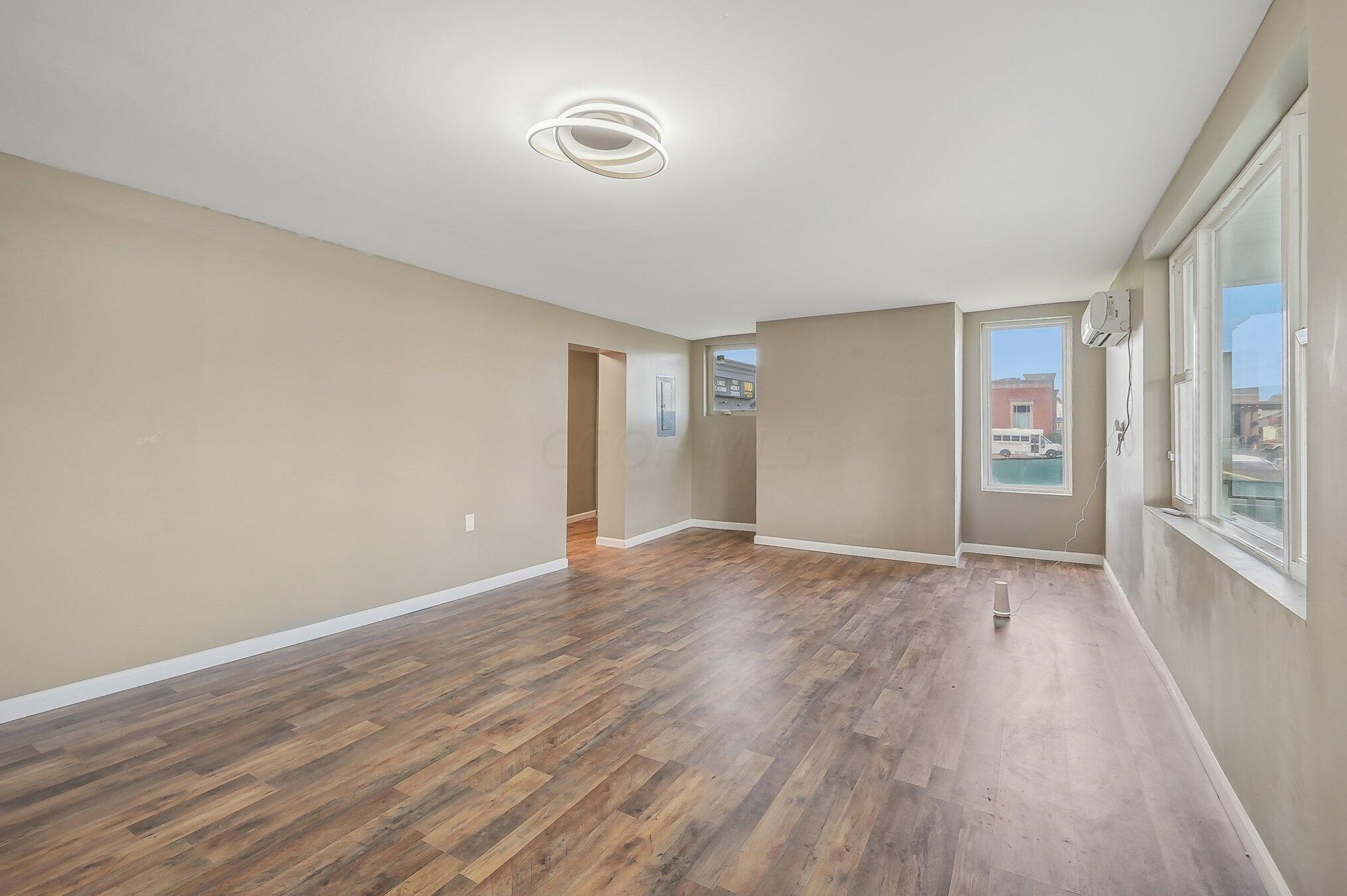 2738 Cleveland Ave, Columbus OH  exterior