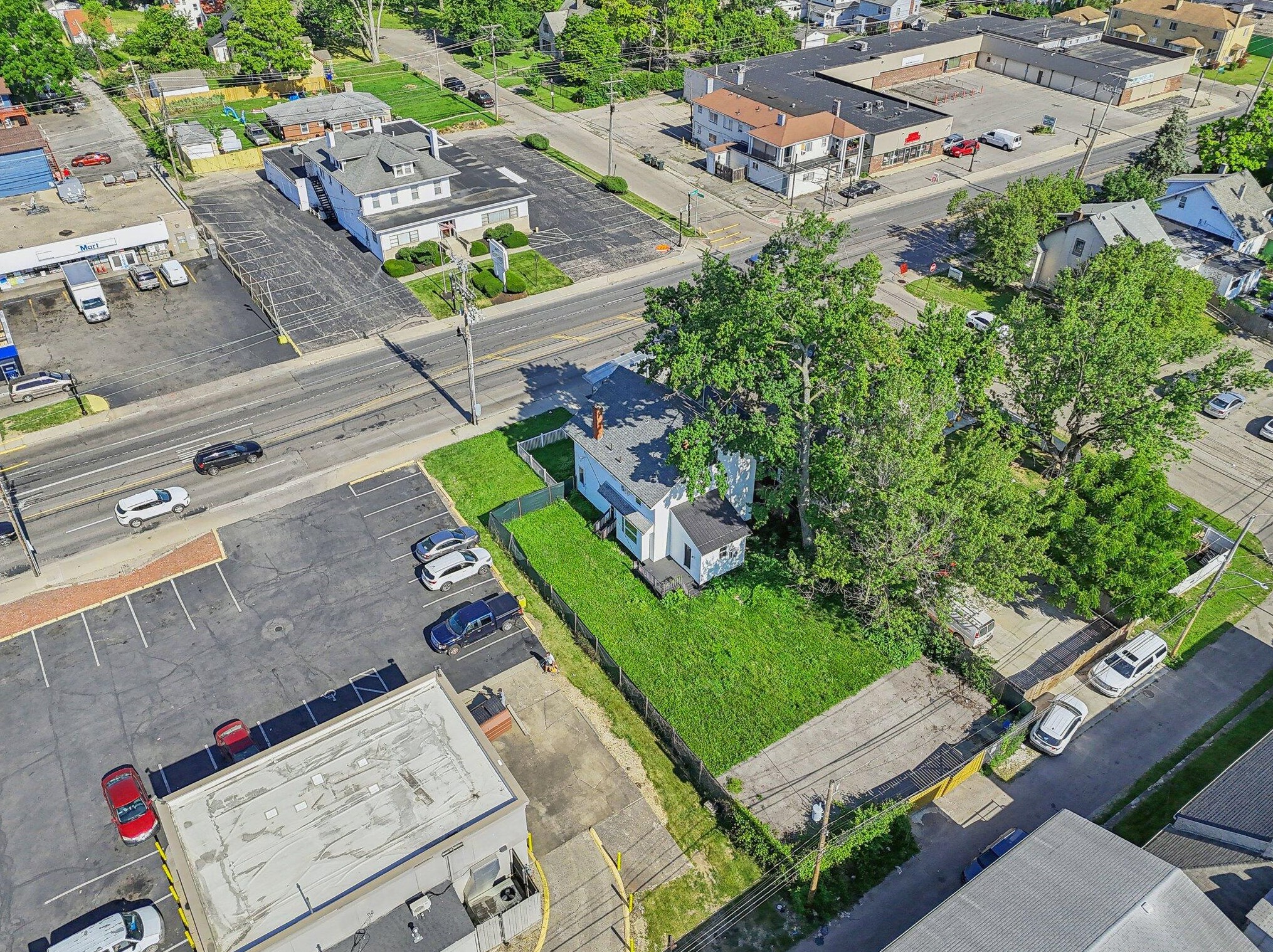 2738 Cleveland Ave, Columbus OH  exterior