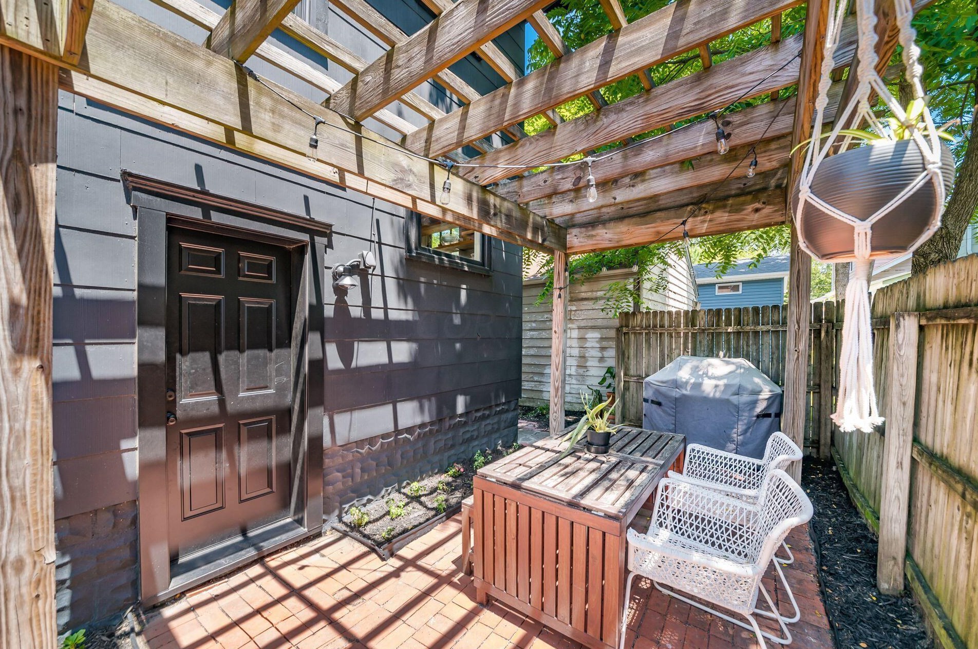 2978 Findley Ave, Columbus OH 43202-2246 exterior