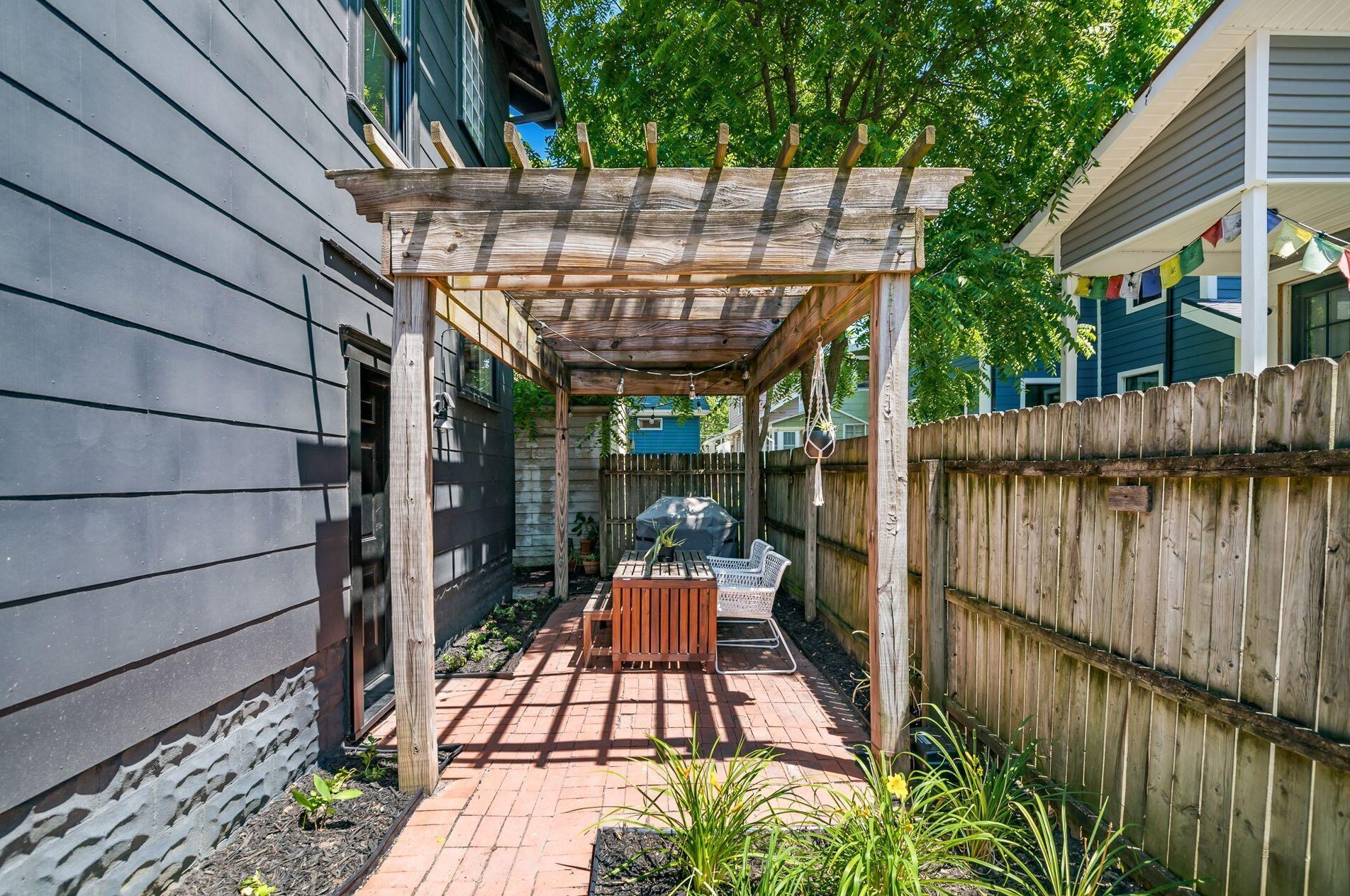 2978 Findley Ave, Columbus OH 43202-2246 exterior