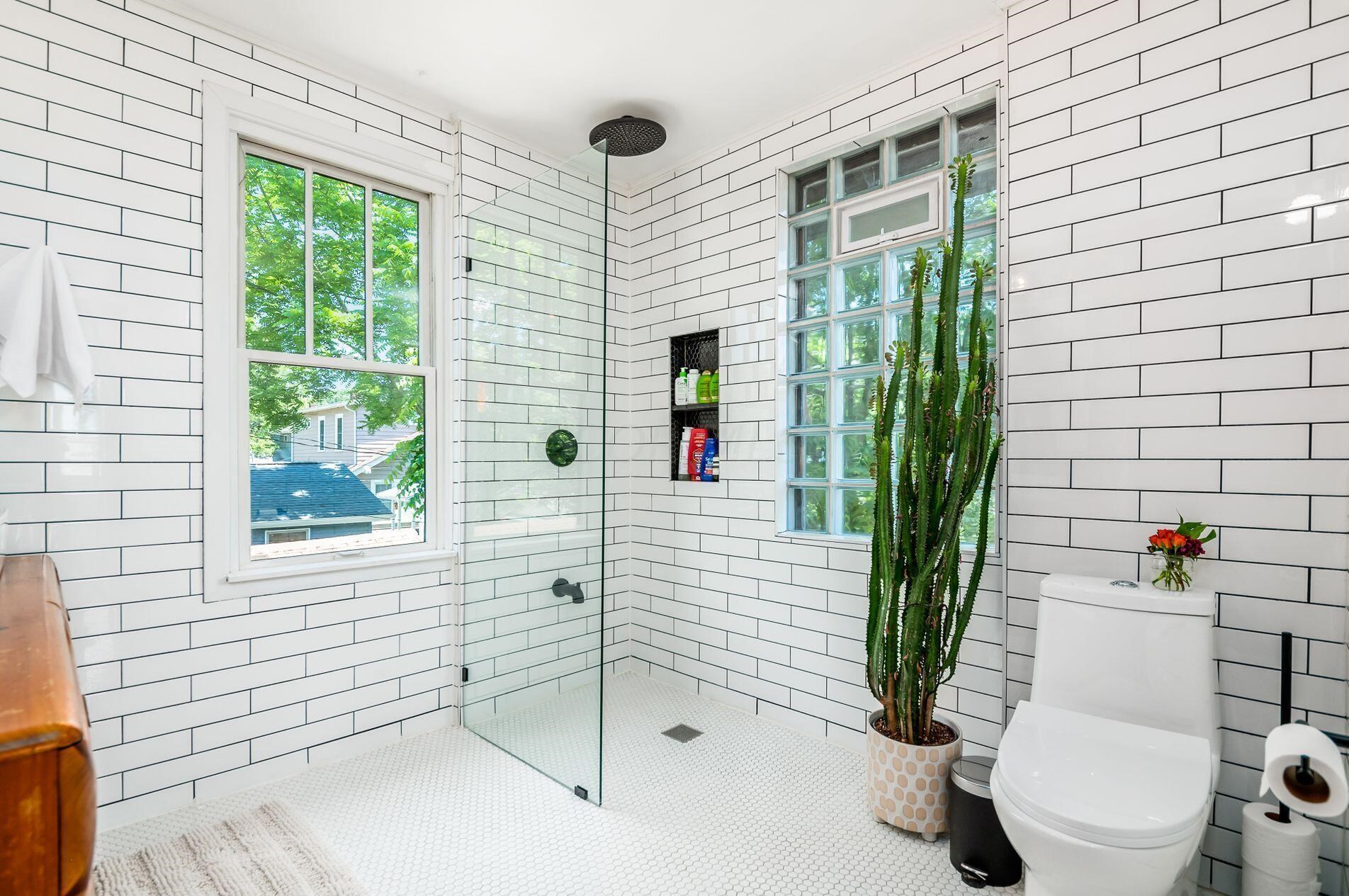 2978 Findley Ave, Columbus OH 43202-2246 exterior