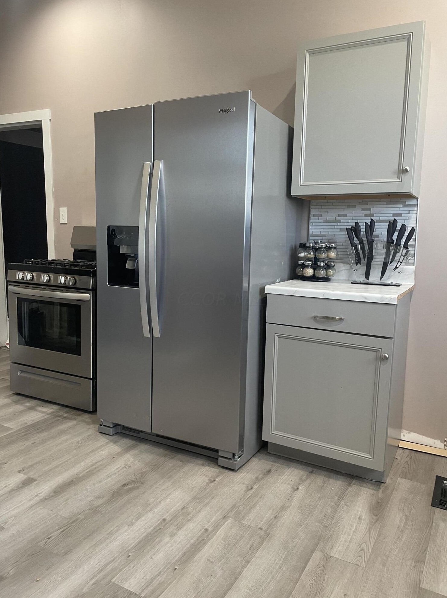 1390 Livingston Ave, Columbus OH 43209-2945 exterior